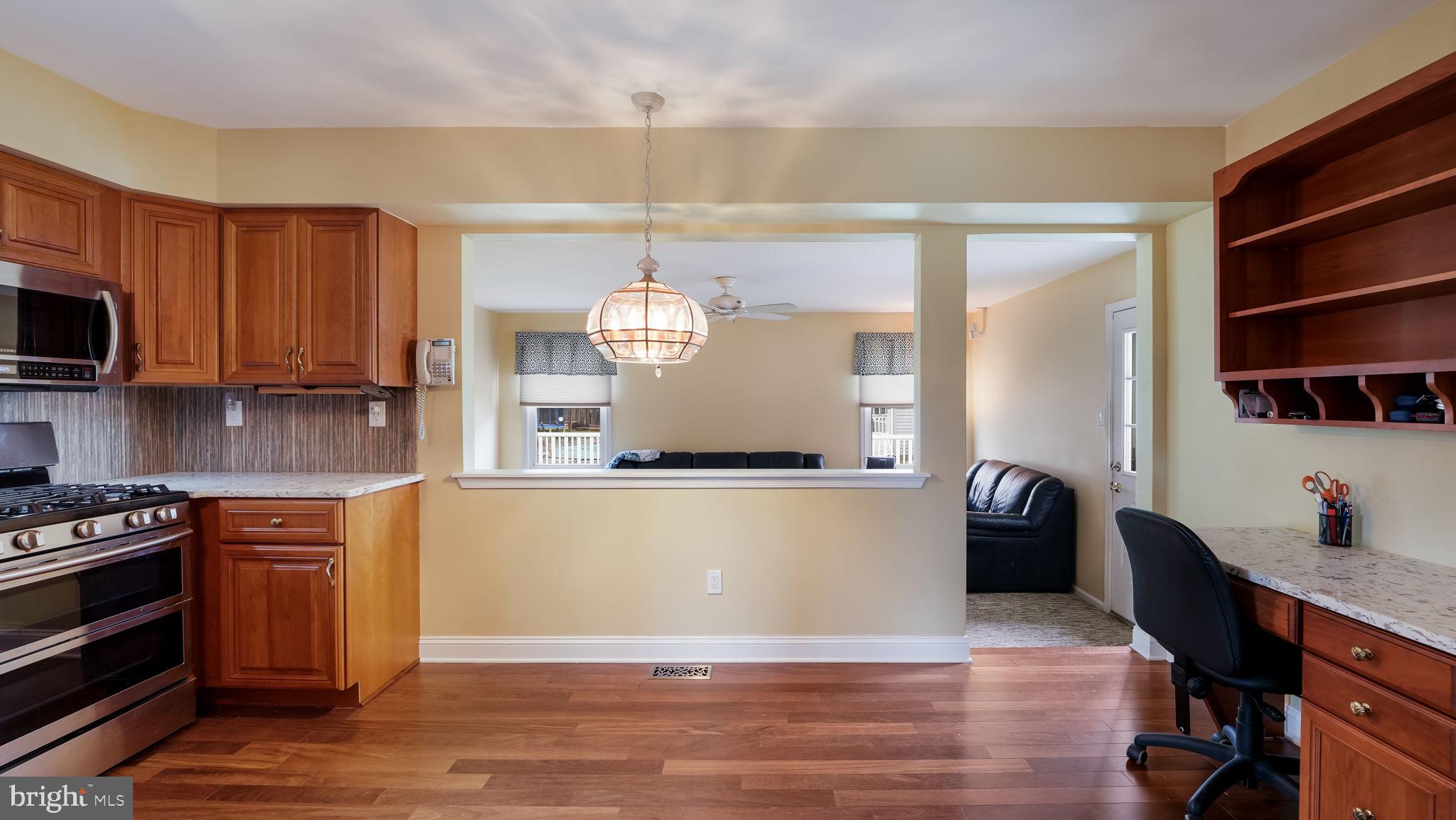 SILVER LAKE AT NEW - Residential