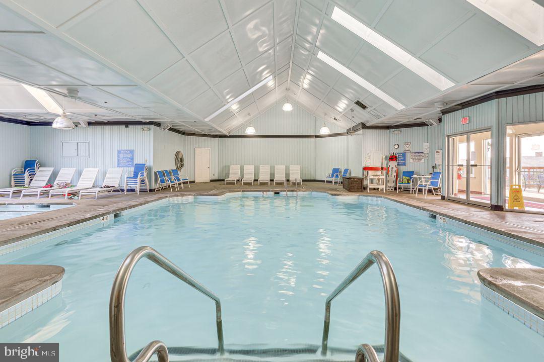 SAW CREEK ESTATES - Residential