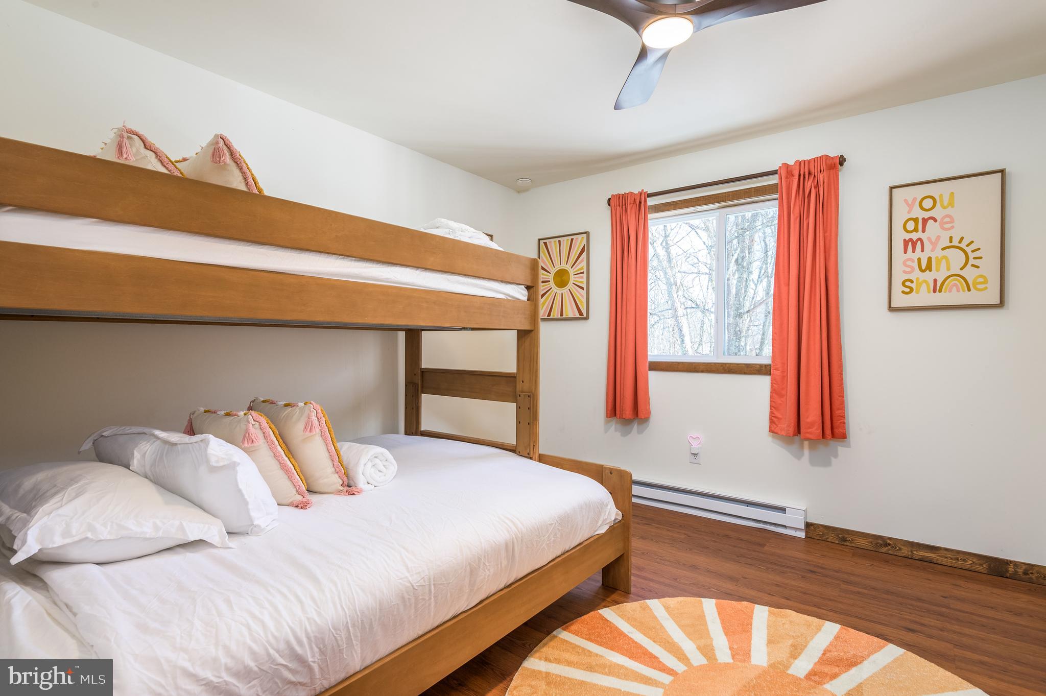 SAW CREEK ESTATES - Residential