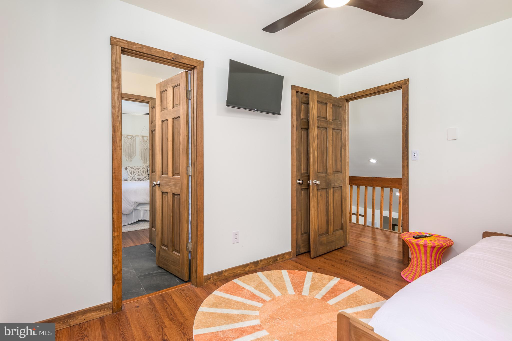 SAW CREEK ESTATES - Residential