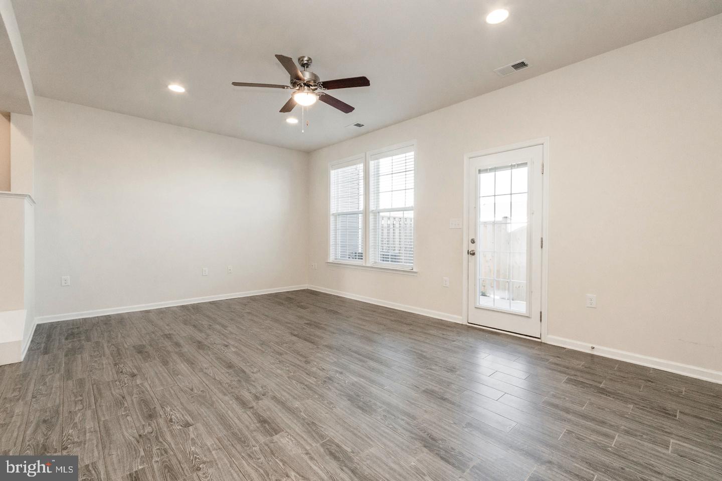 THE GALLERY - Residential