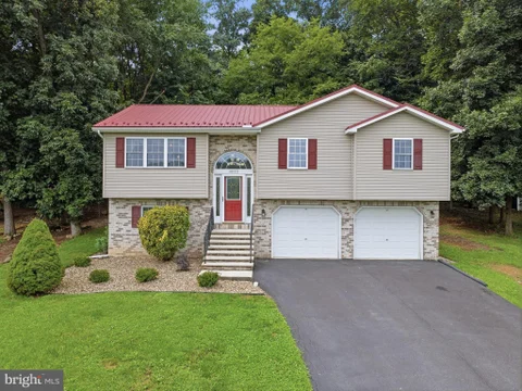 10113 Cardinal Drive, Orrstown, PA 17244 - #: PAFL2036822