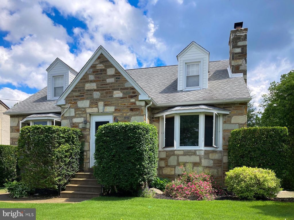 Photo of 4607 Aubrey Avenue, PHILADELPHIA, PA 19114 (MLS # PAPH2574484)