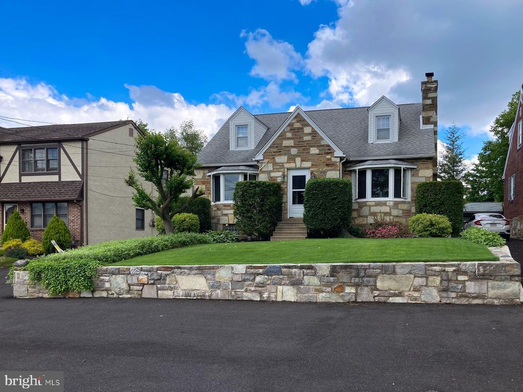 Photo of 4607 Aubrey Avenue, PHILADELPHIA, PA 19114 (MLS # PAPH2574484)