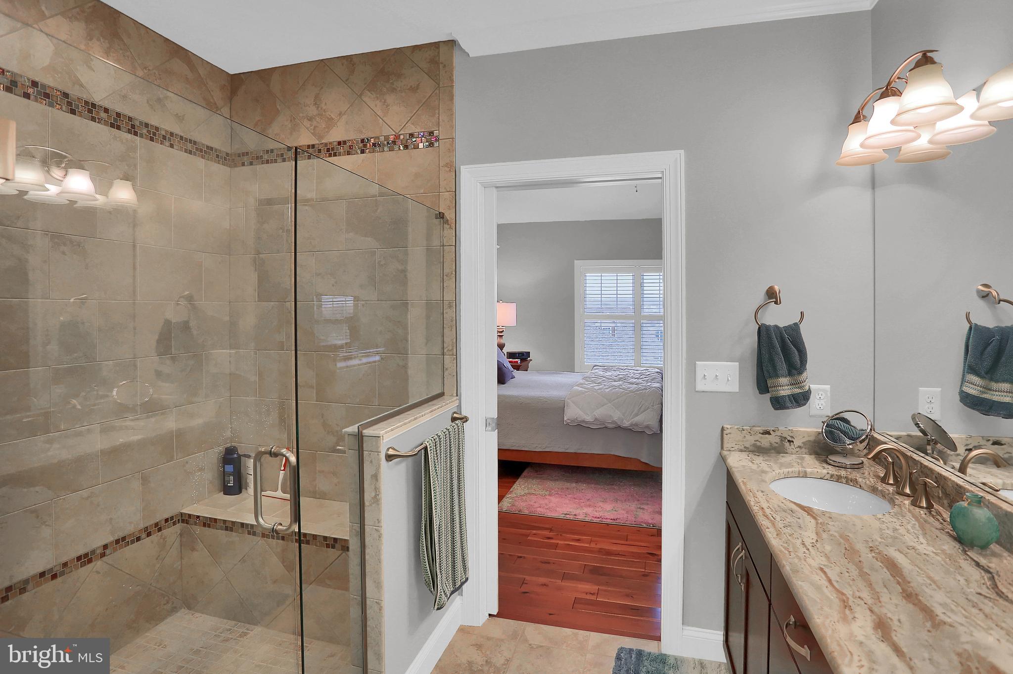 STONE HILL - Residential