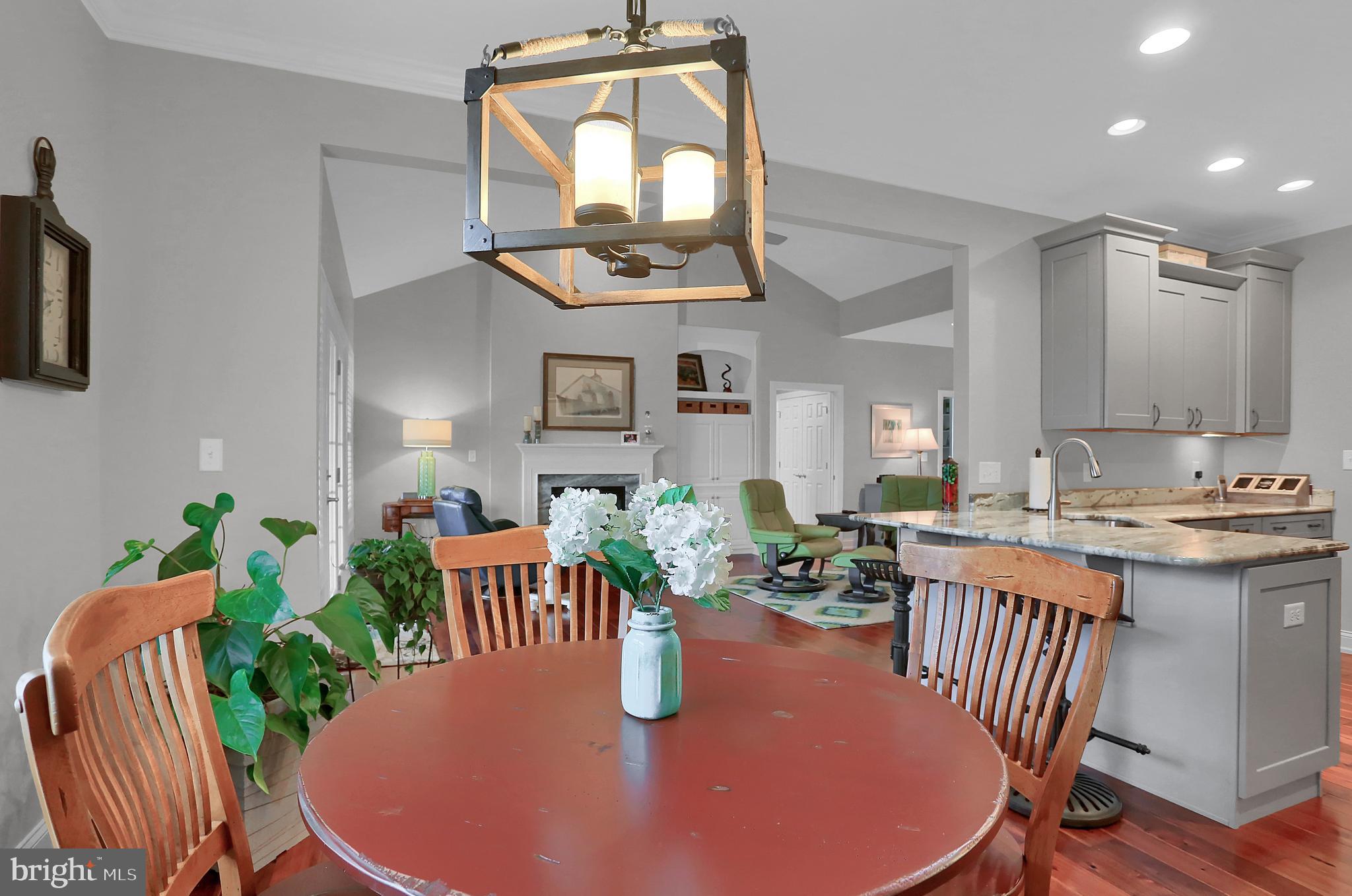 STONE HILL - Residential