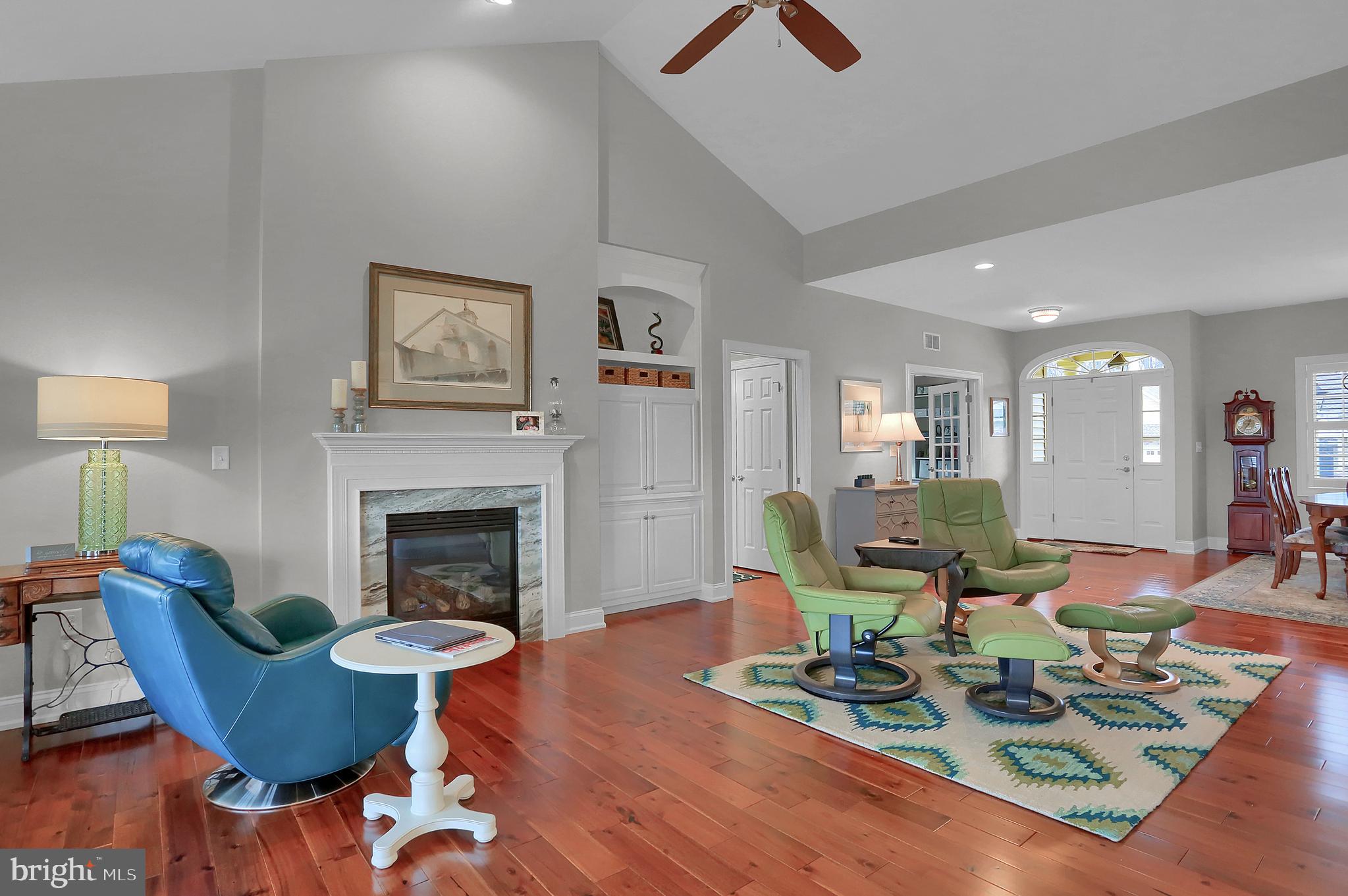 STONE HILL - Residential