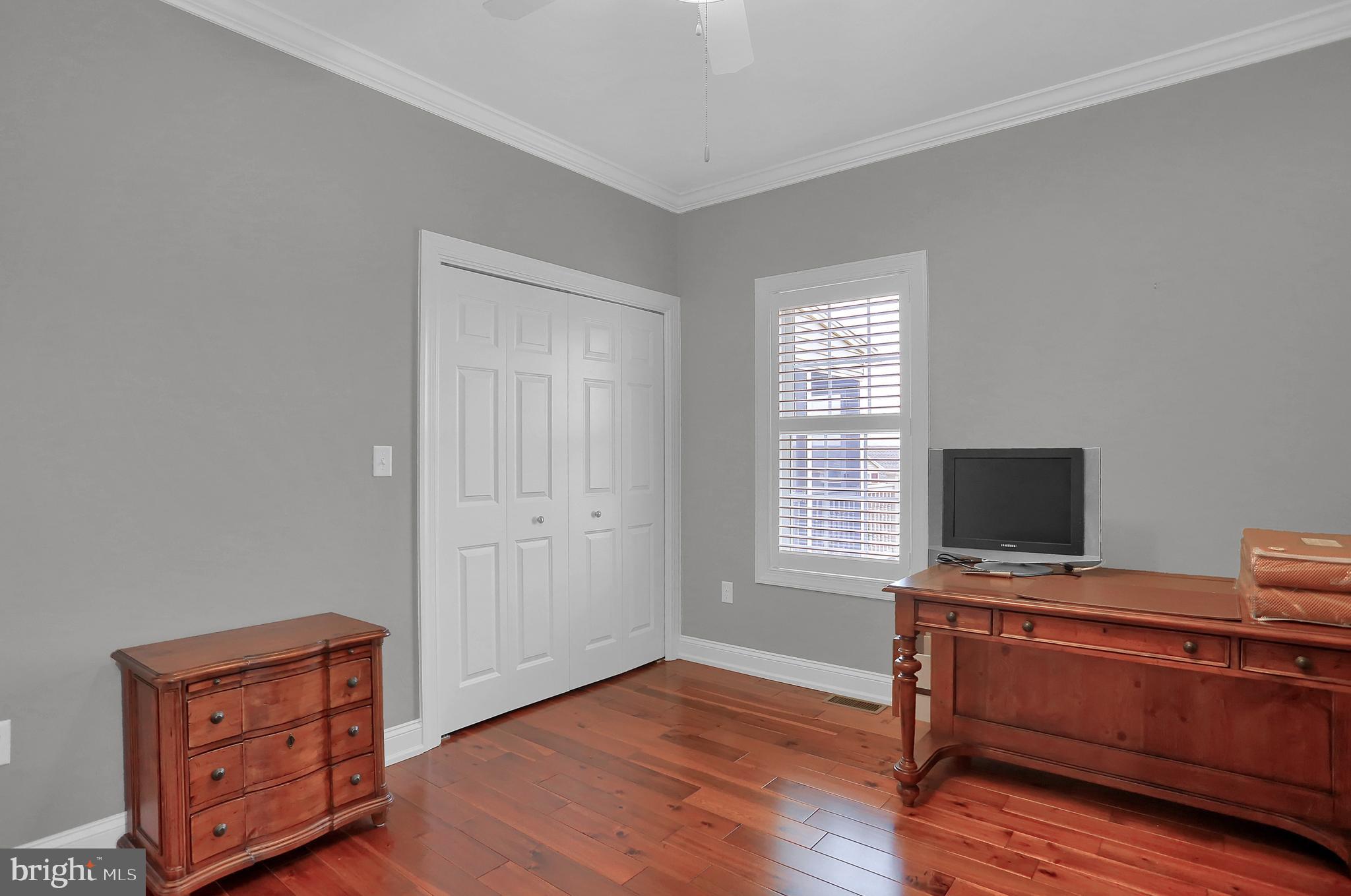 STONE HILL - Residential