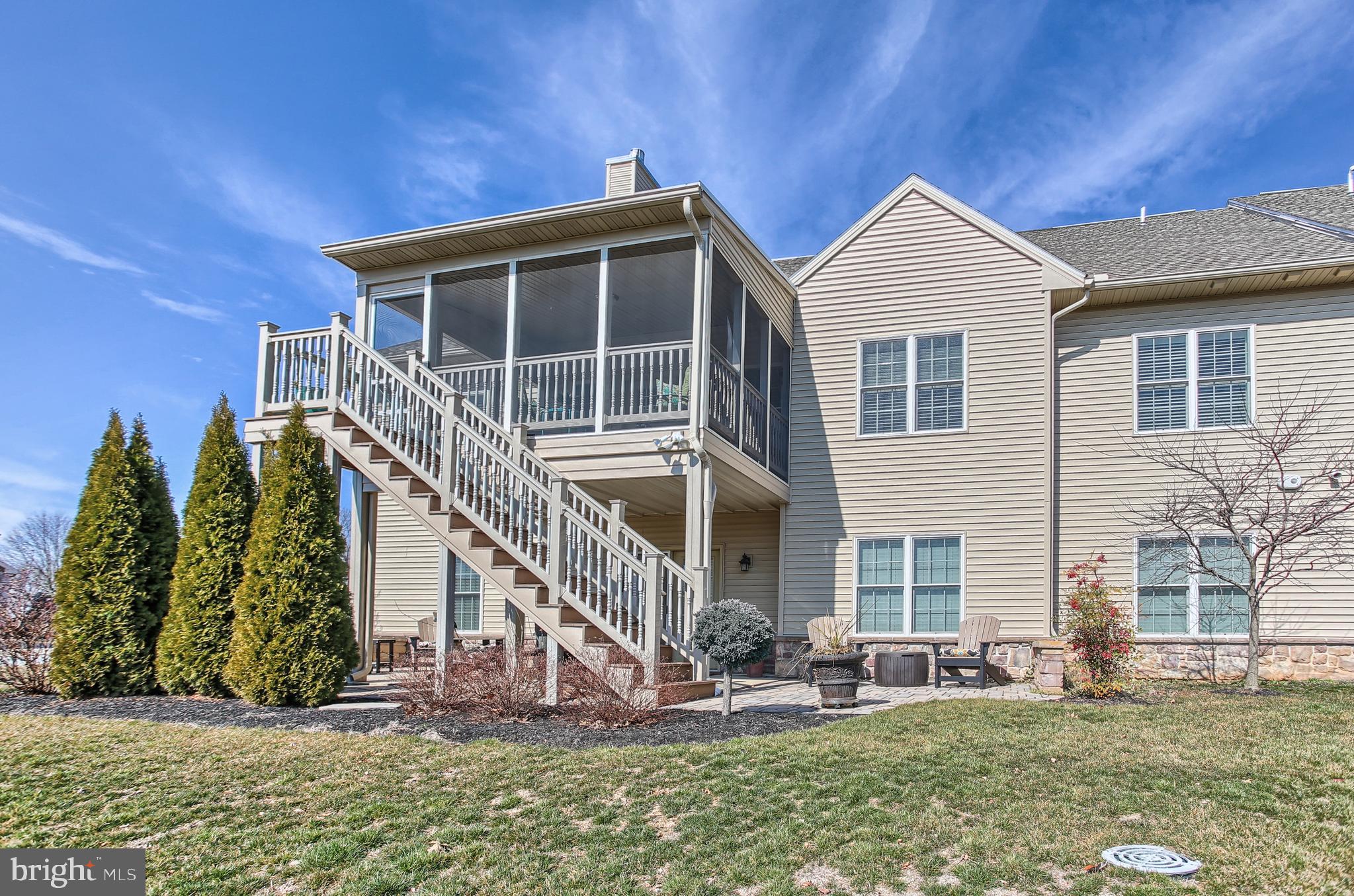 STONE HILL - Residential