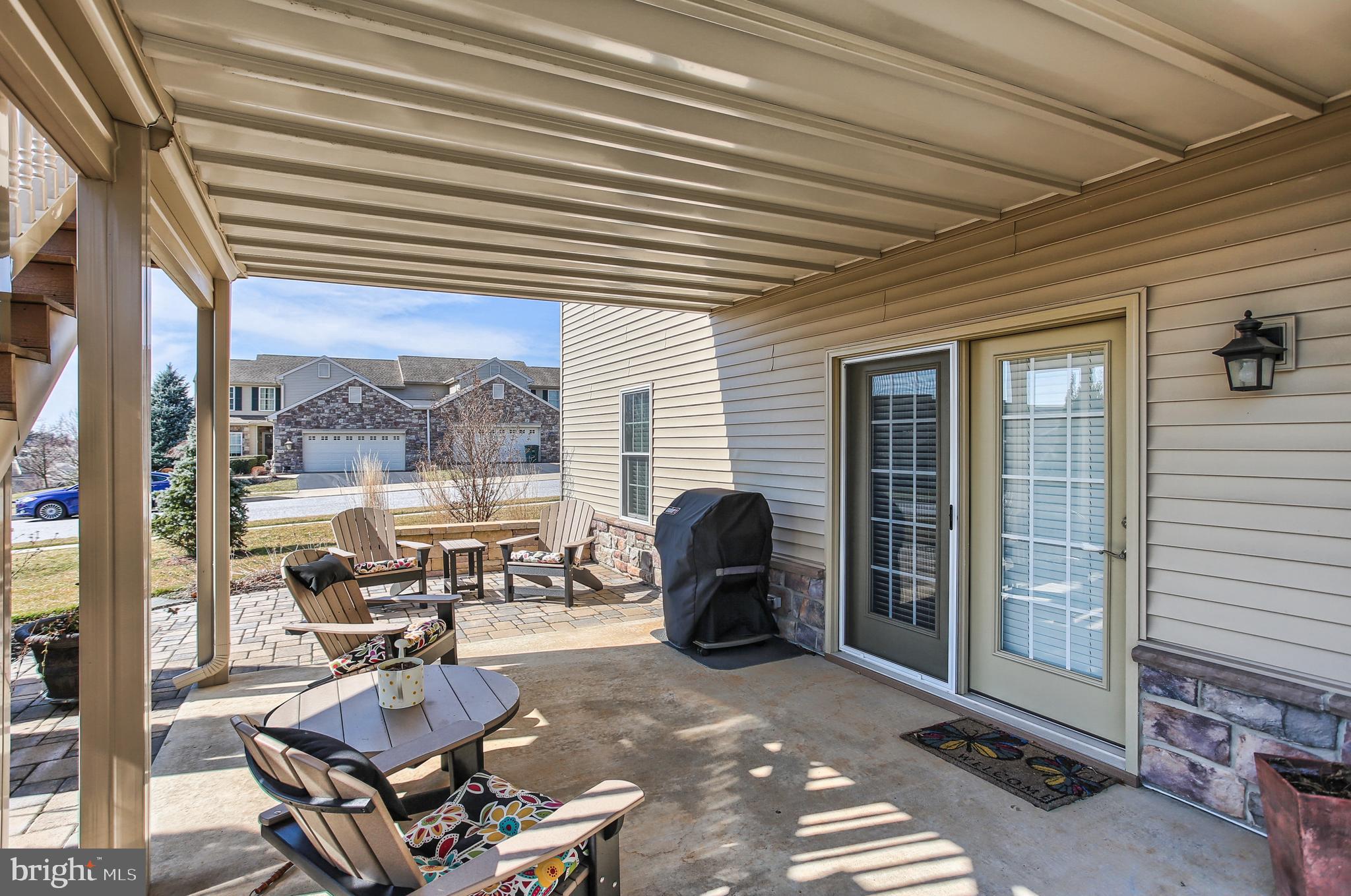 STONE HILL - Residential