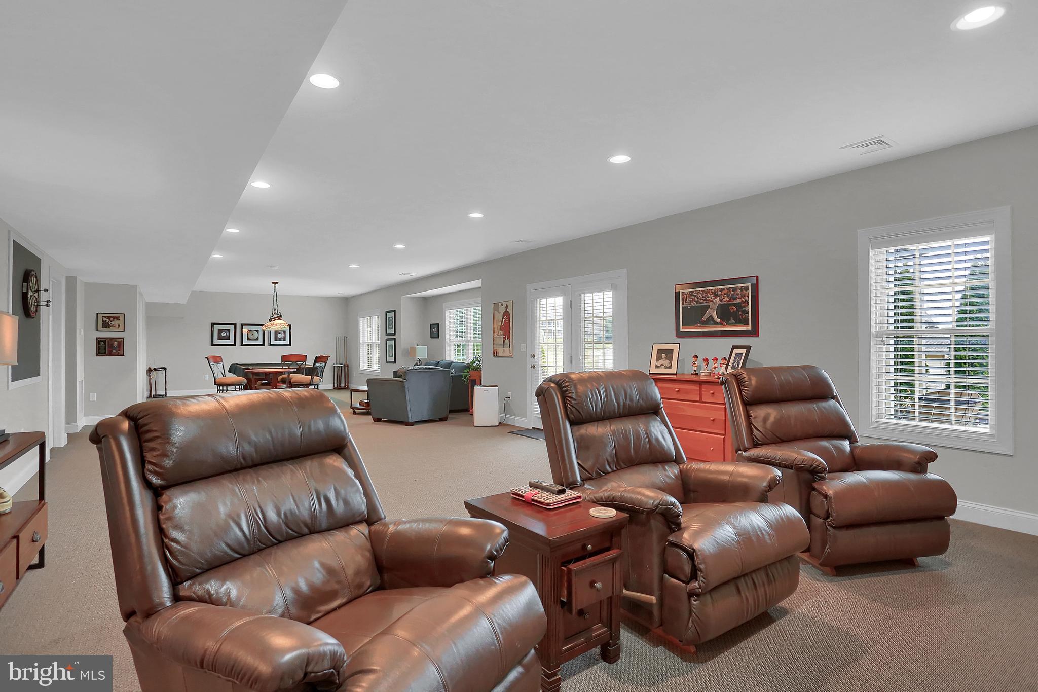 STONE HILL - Residential