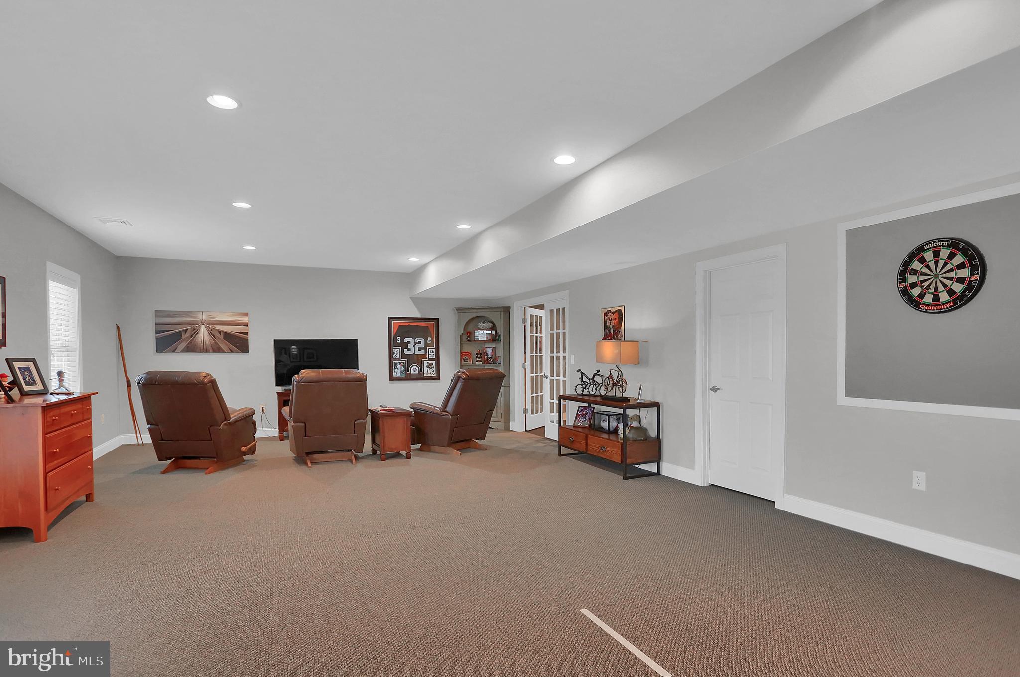 STONE HILL - Residential