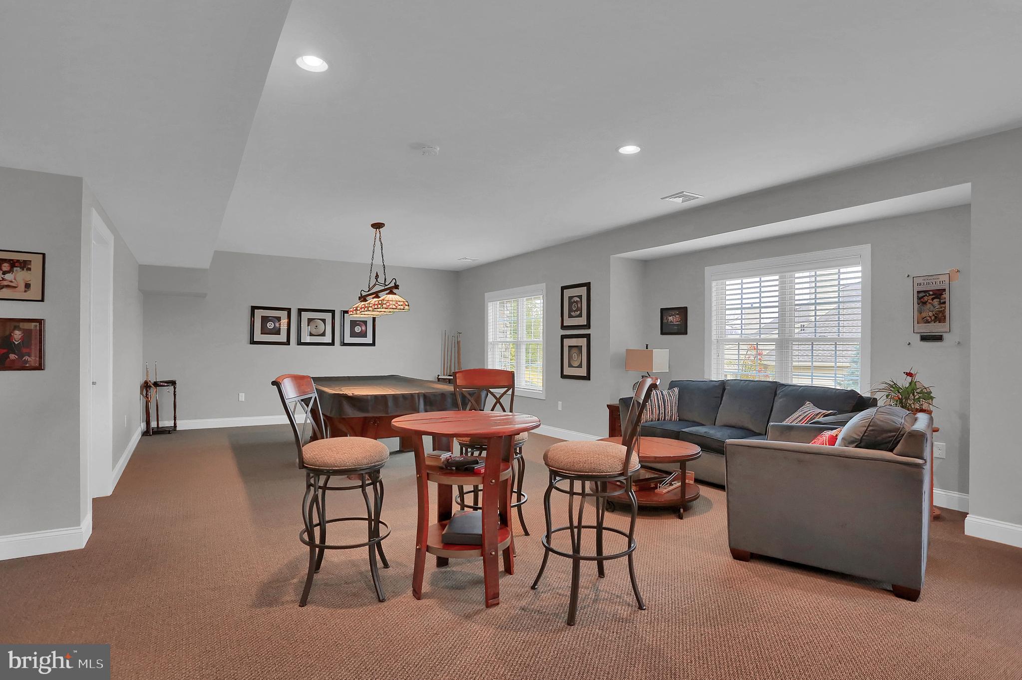 STONE HILL - Residential