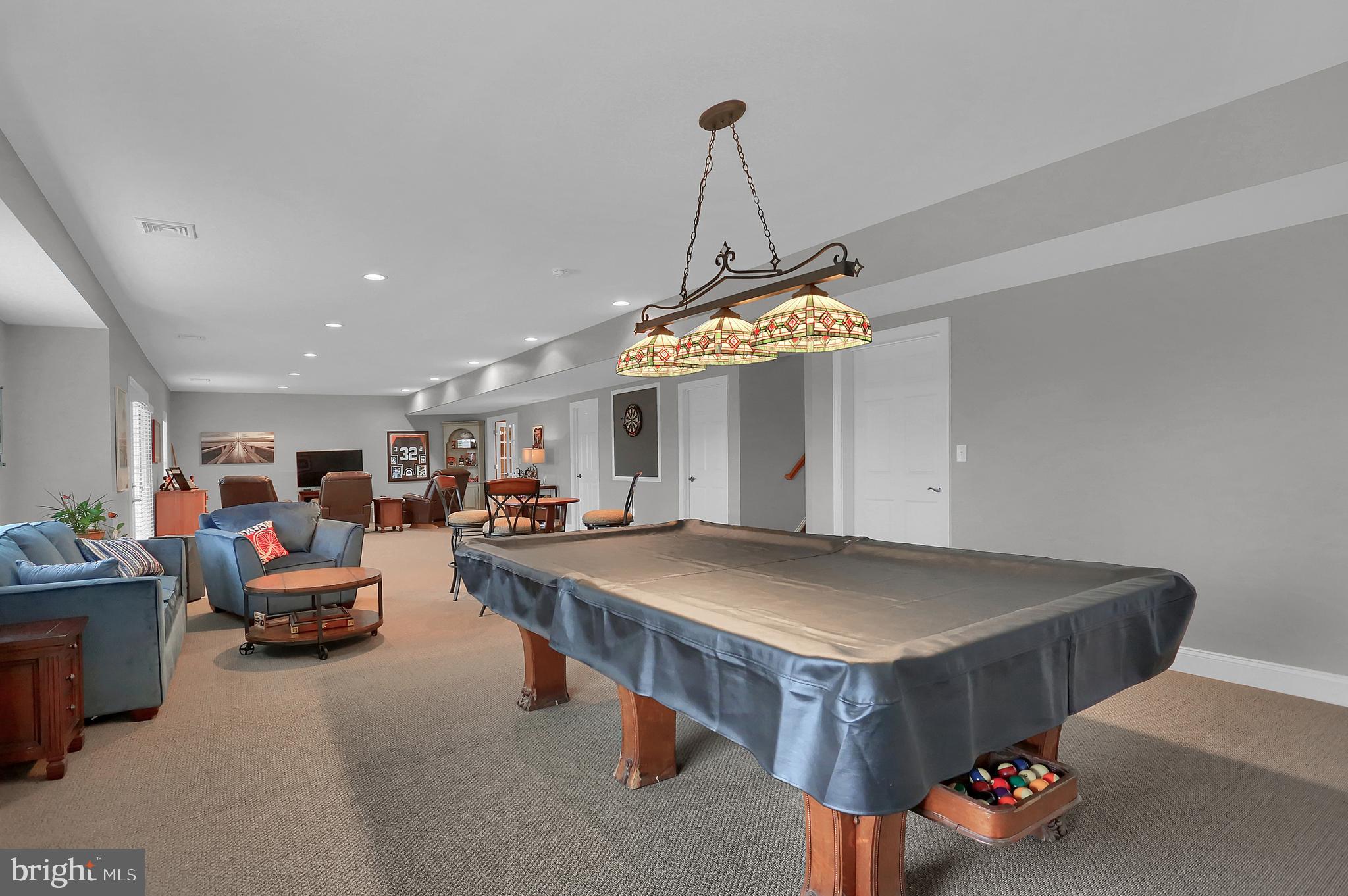 STONE HILL - Residential