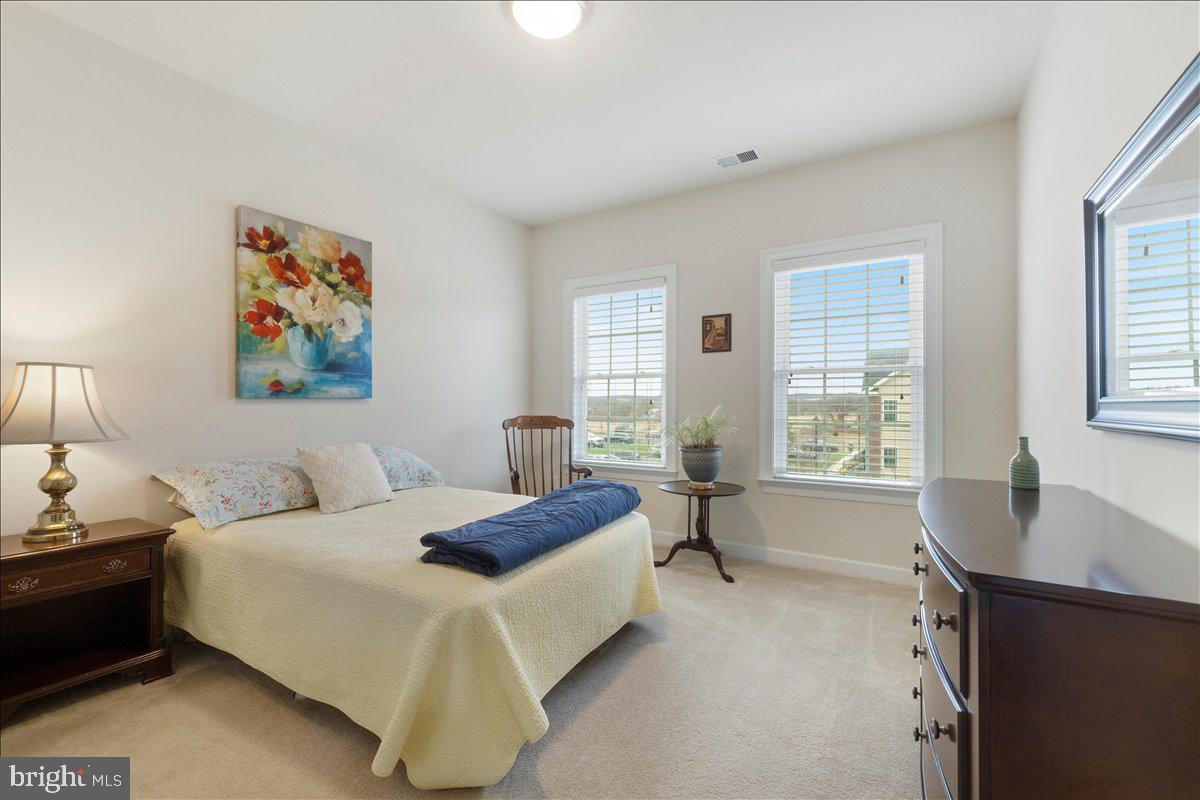 CARRIAGE HILL - Residential