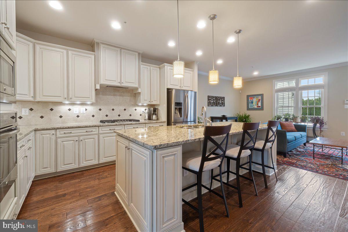 CARRIAGE HILL - Residential