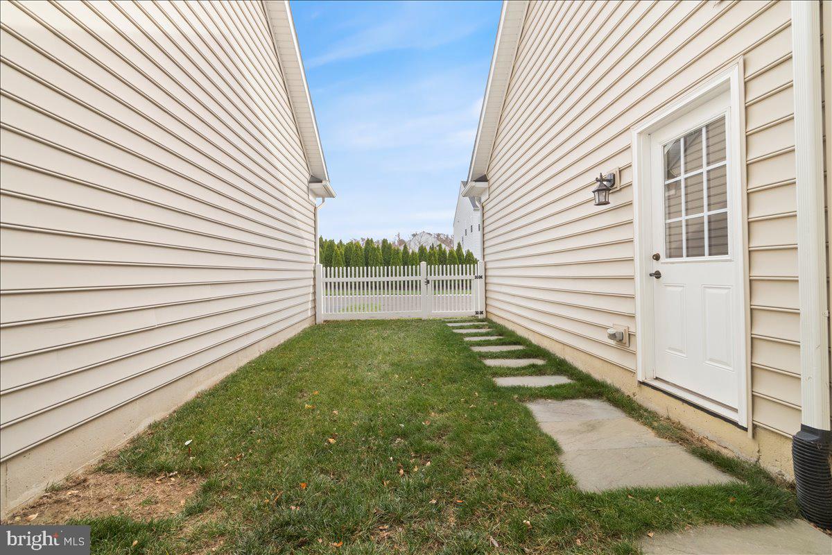 CARRIAGE HILL - Residential