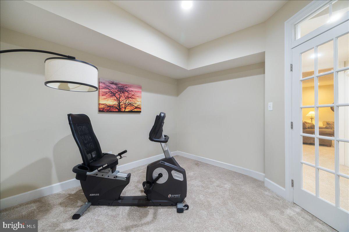 CARRIAGE HILL - Residential