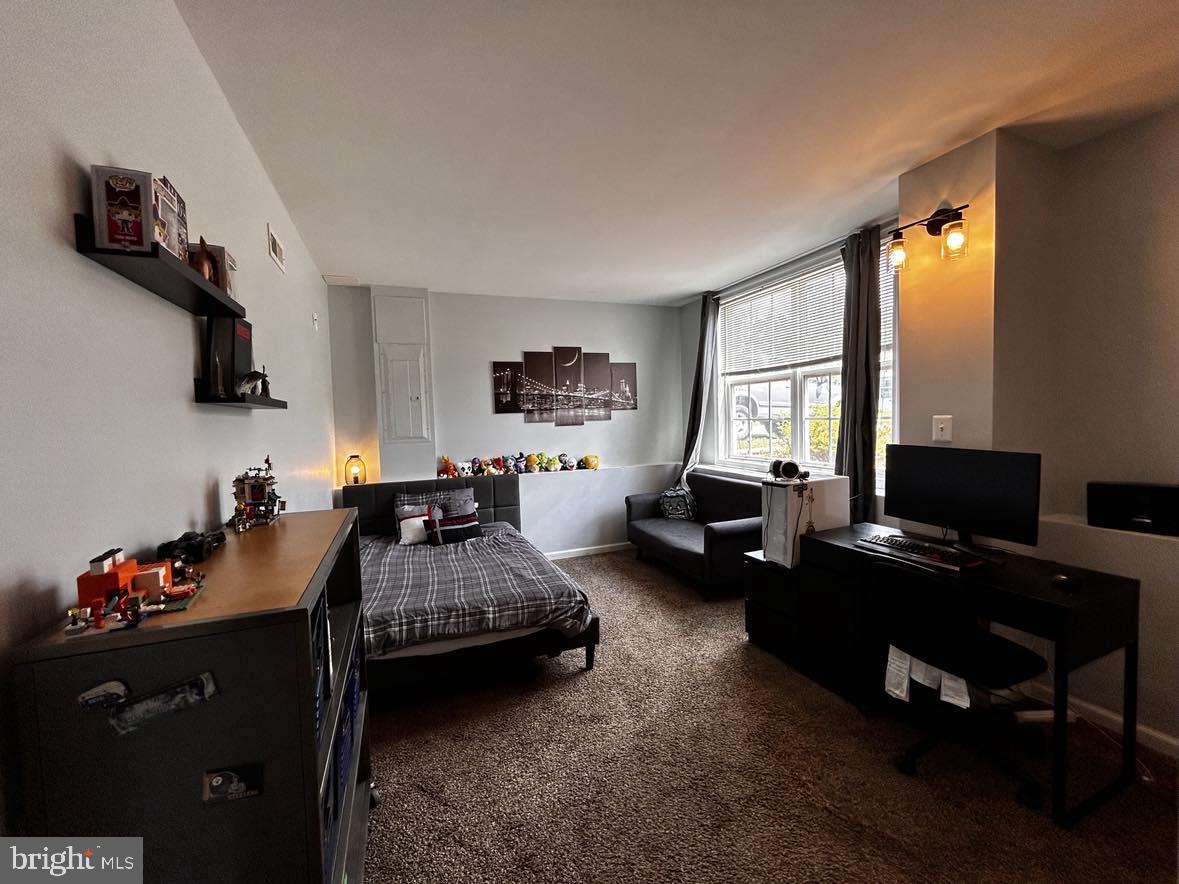 INWOOD MEADOWS - Residential