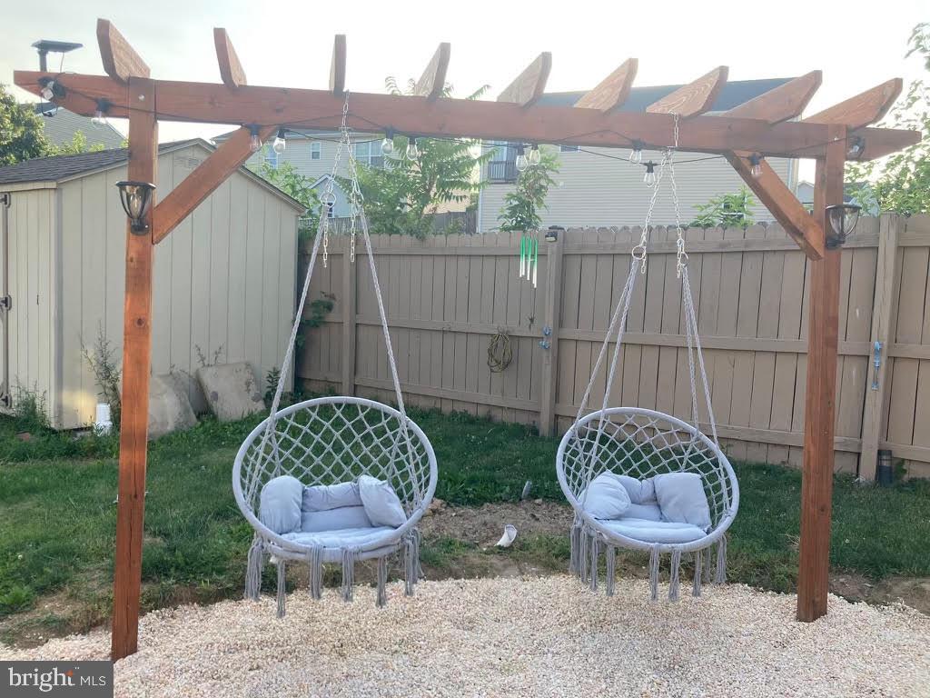 INWOOD MEADOWS - Residential