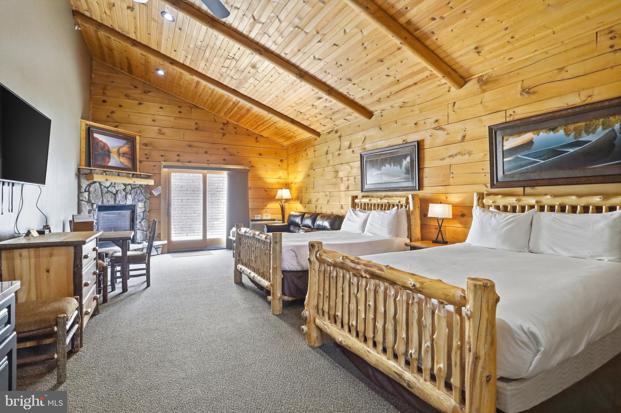 THE LODGES AT SUNSET VILLAGE - Residential