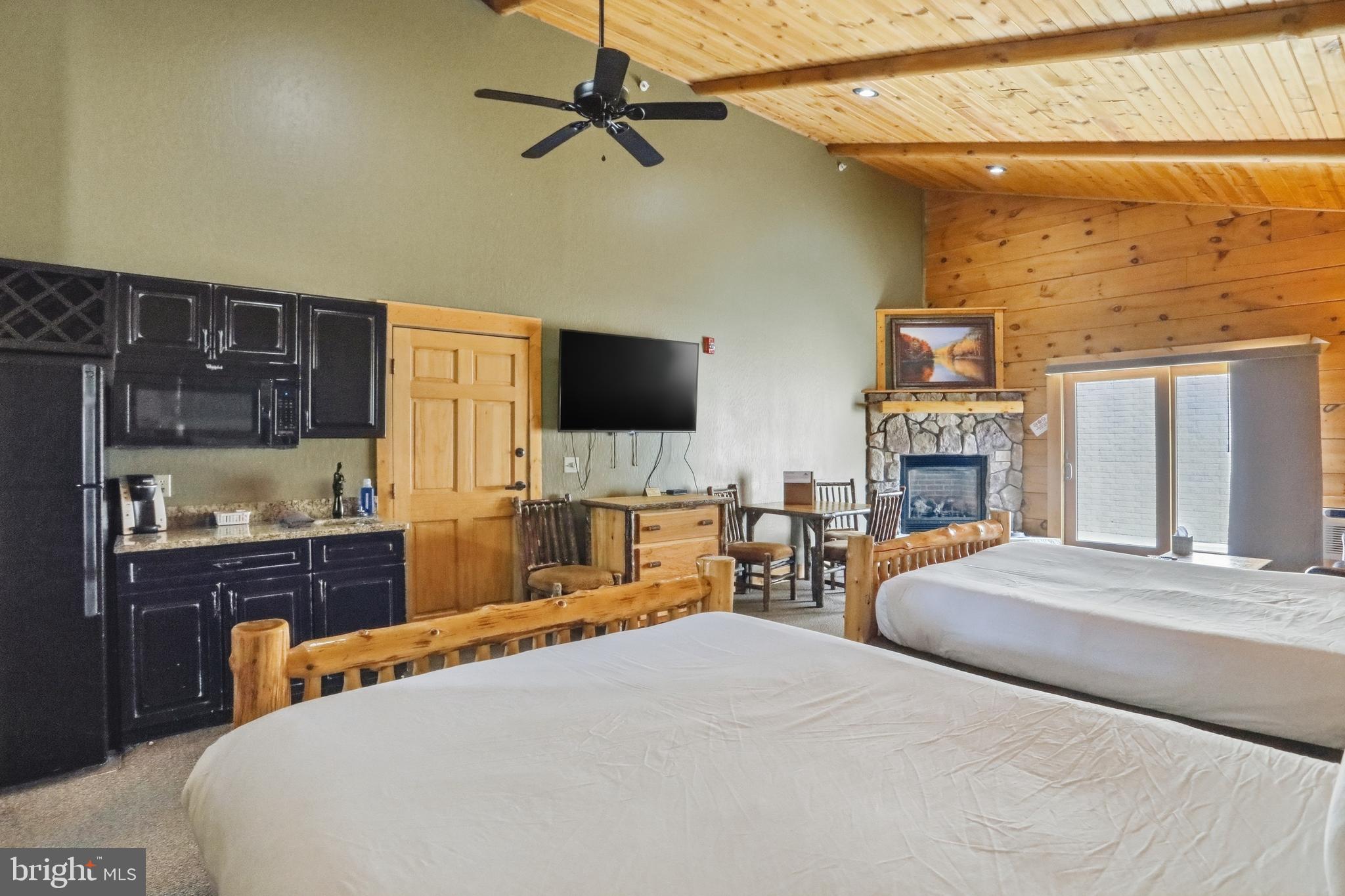 THE LODGES AT SUNSET VILLAGE - Residential