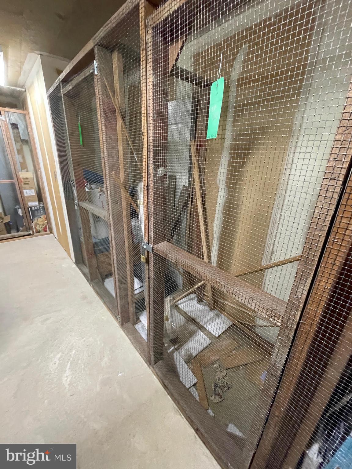 CARLYLE HOUSE - Residential