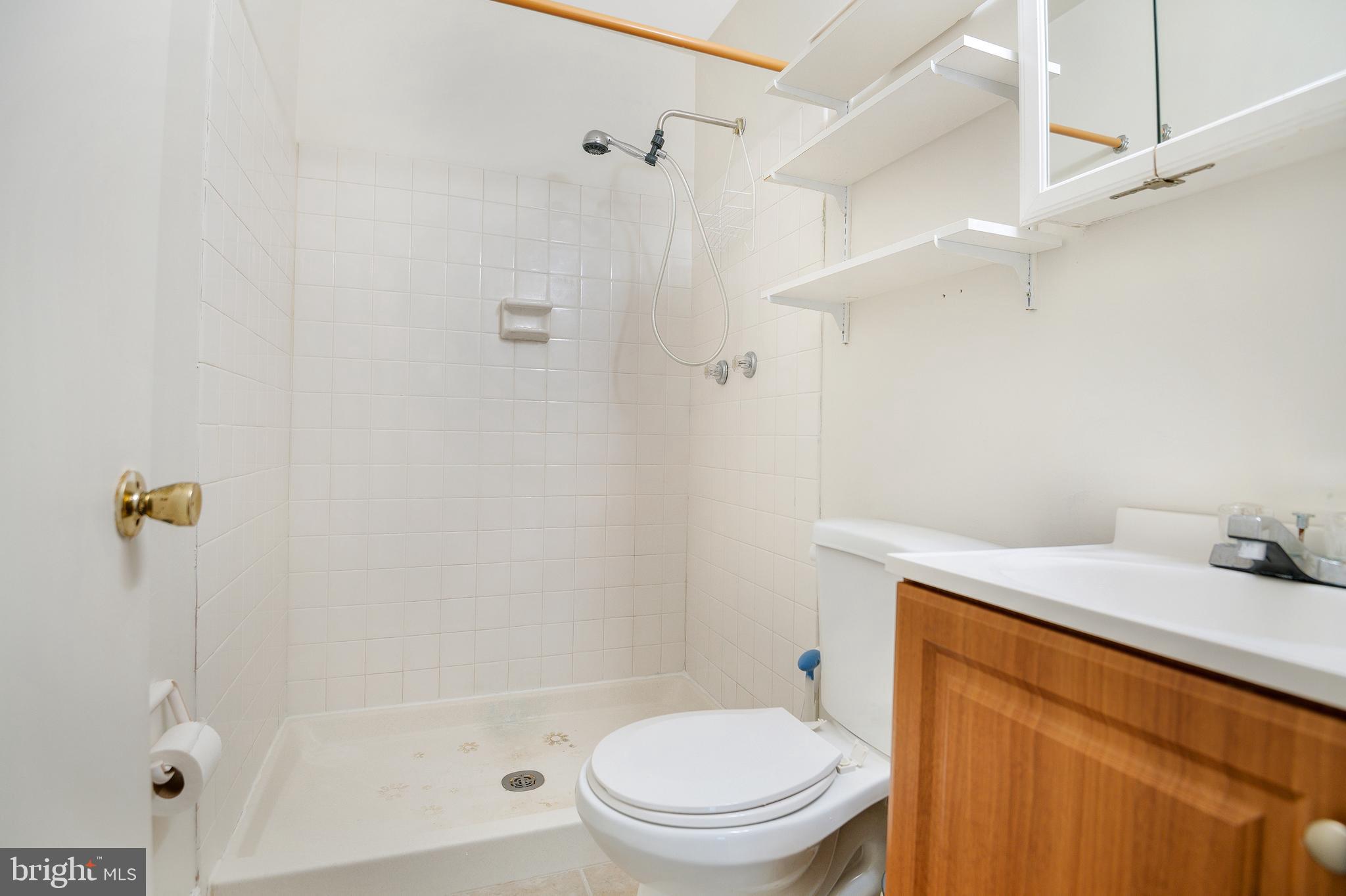 CEDAR RIDGE - Residential Lease