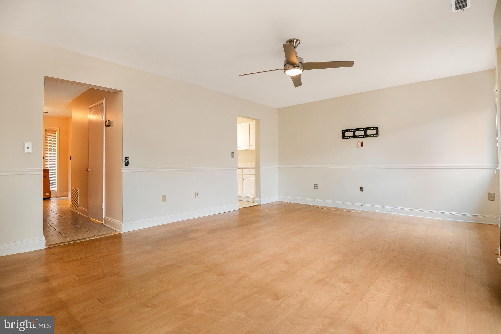 CEDAR RIDGE - Residential Lease