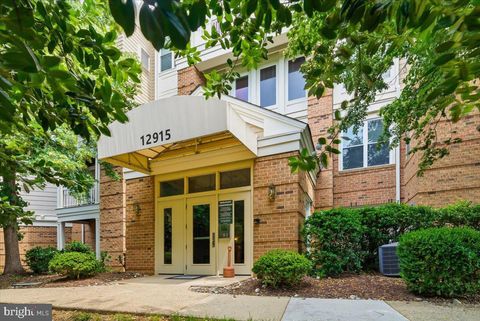 Condo For Rent - 12915 Alton Square #113<br/> HERNDON, VA 20170
