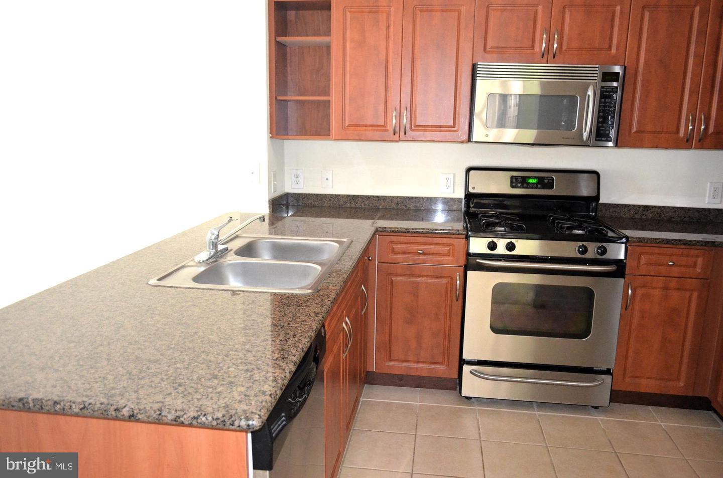 BRYSON AT WOODLAND PARK - Residential Lease