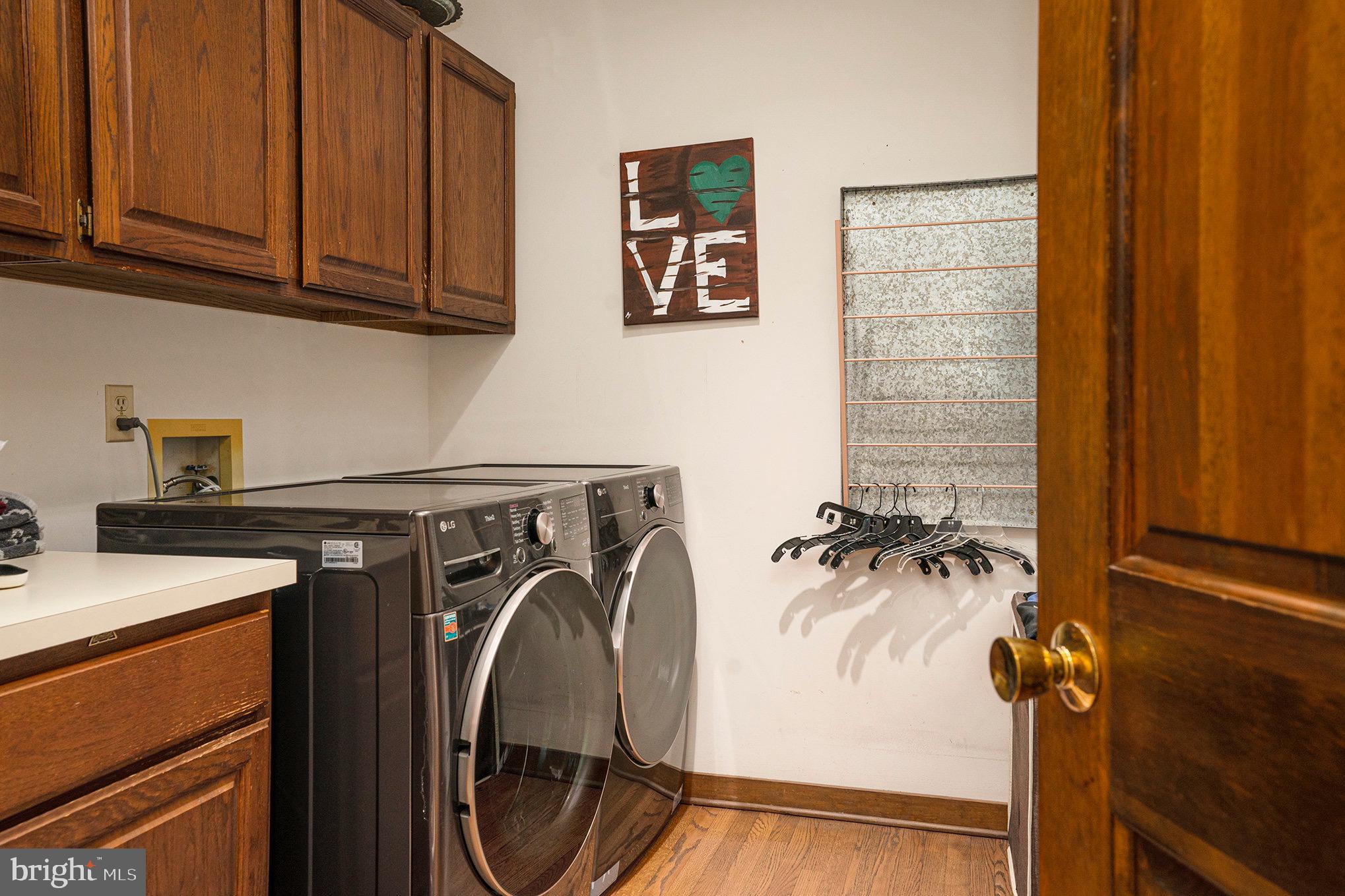 LANSDALE - Residential