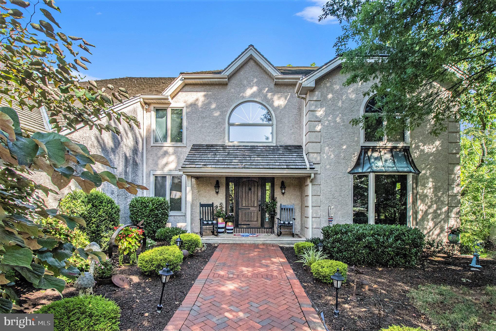 LANSDALE - Residential