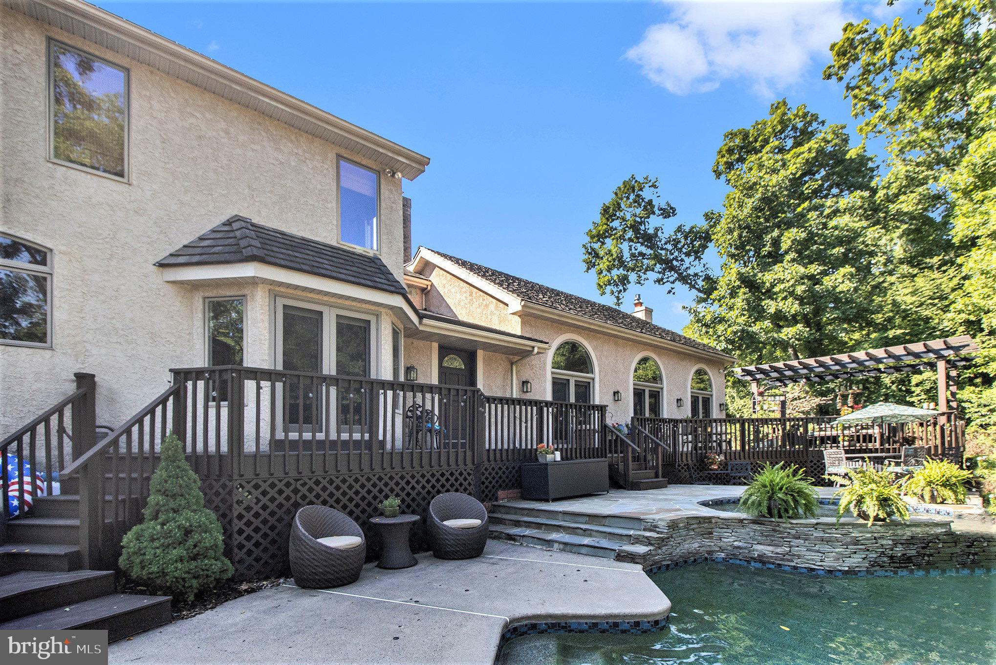 LANSDALE - Residential