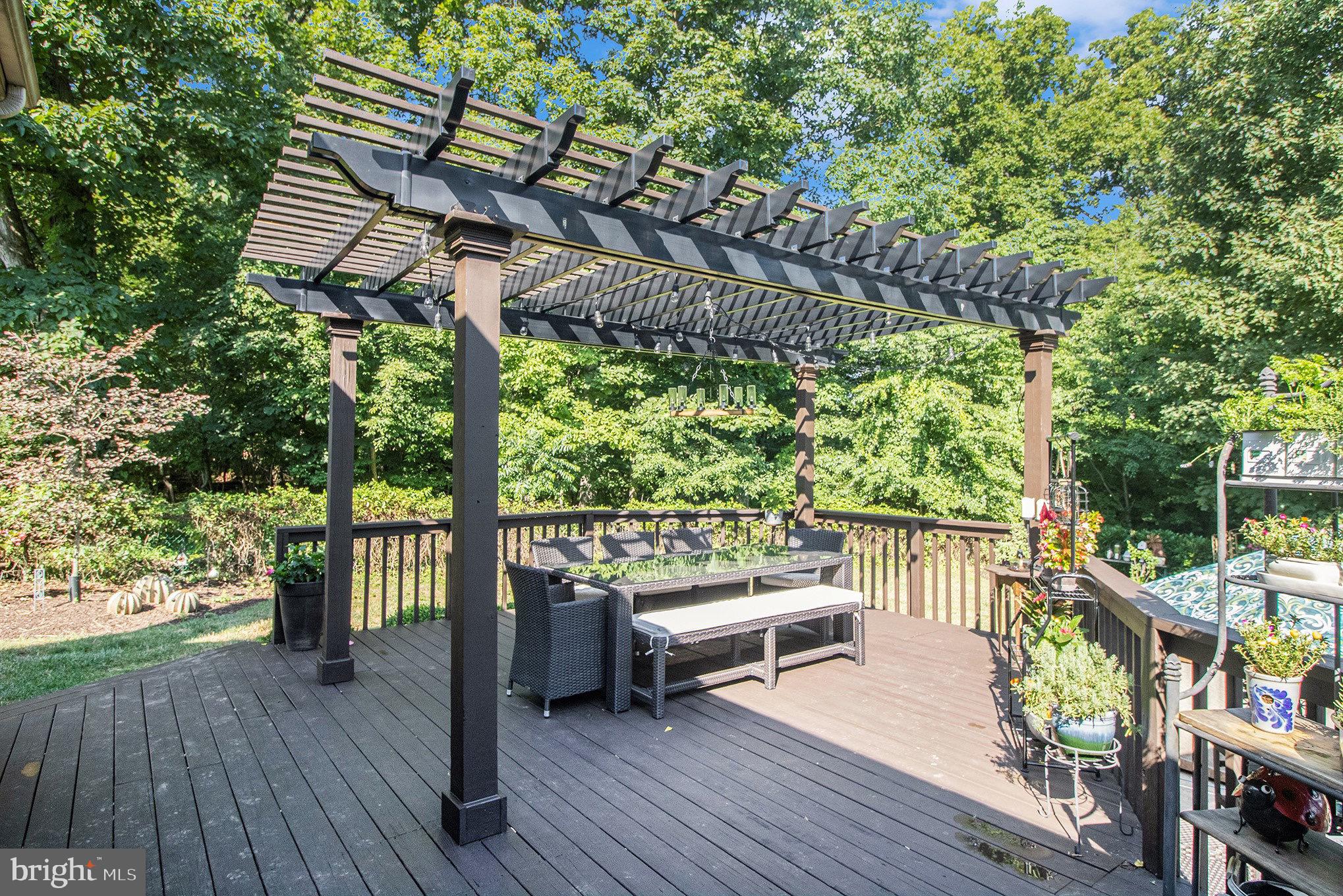 LANSDALE - Residential