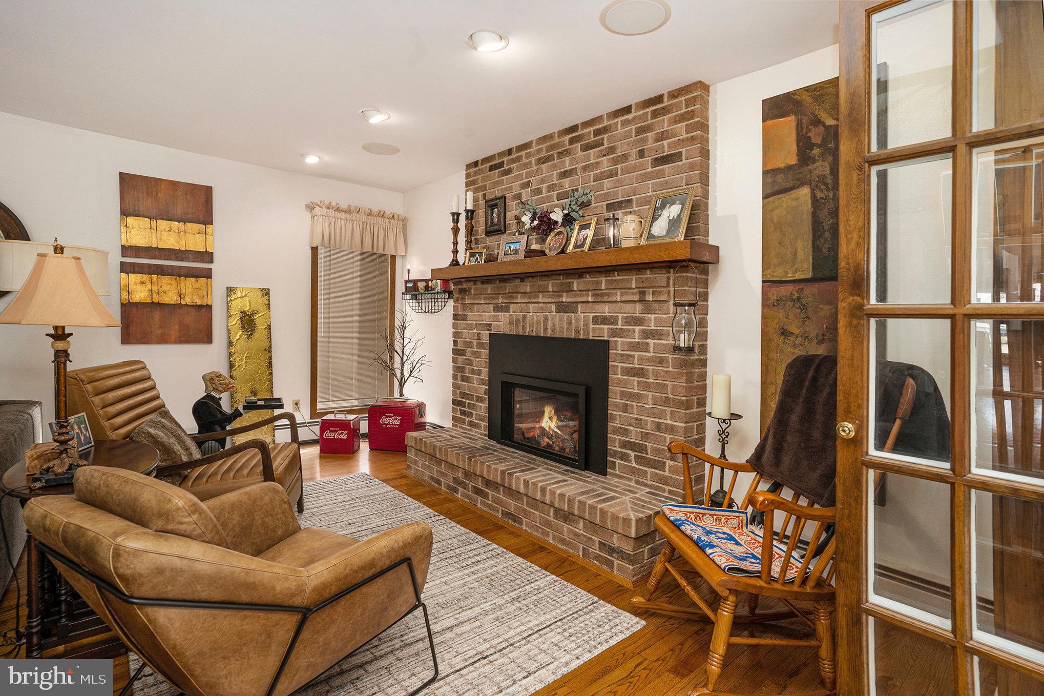 LANSDALE - Residential