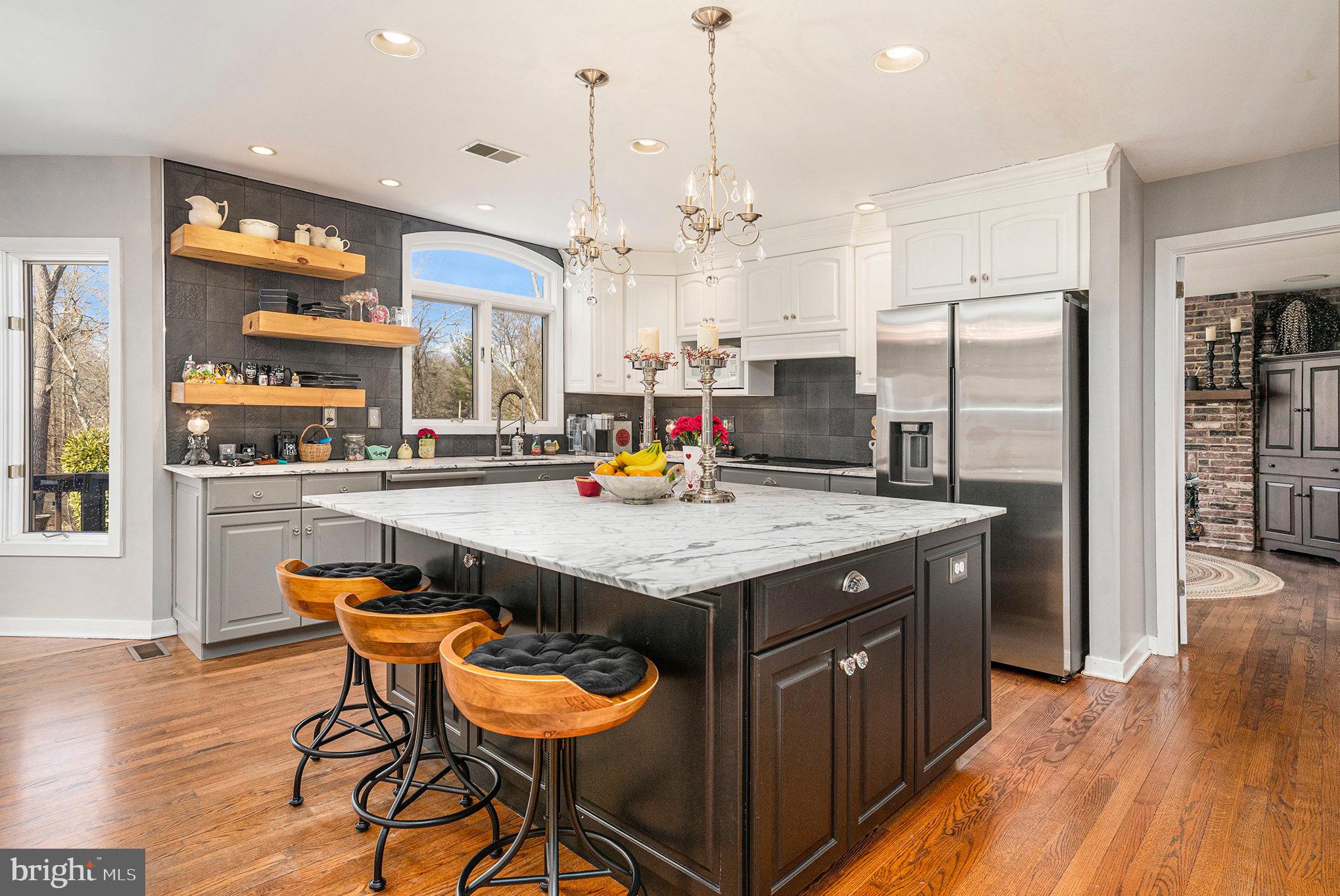 LANSDALE - Residential