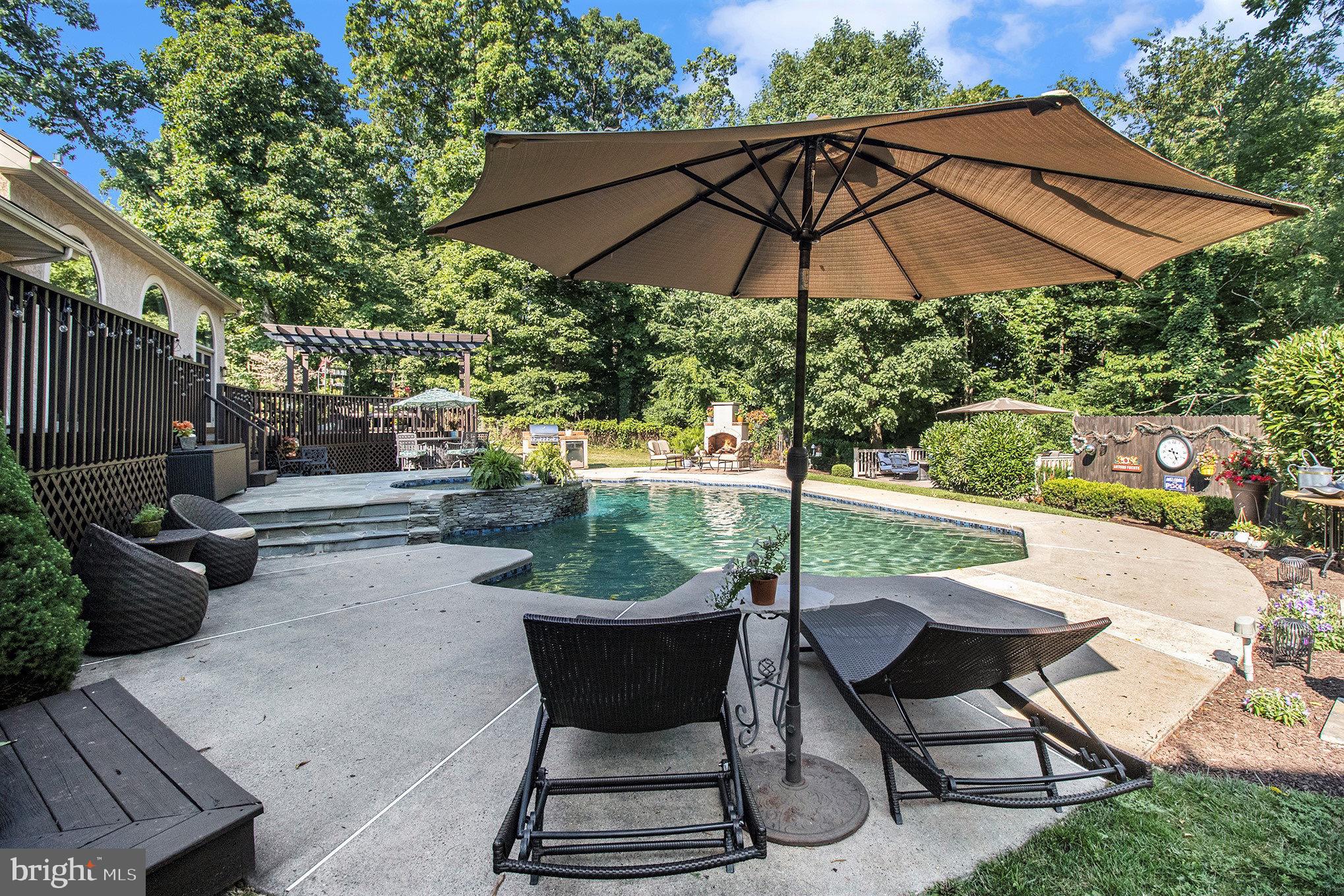 LANSDALE - Residential