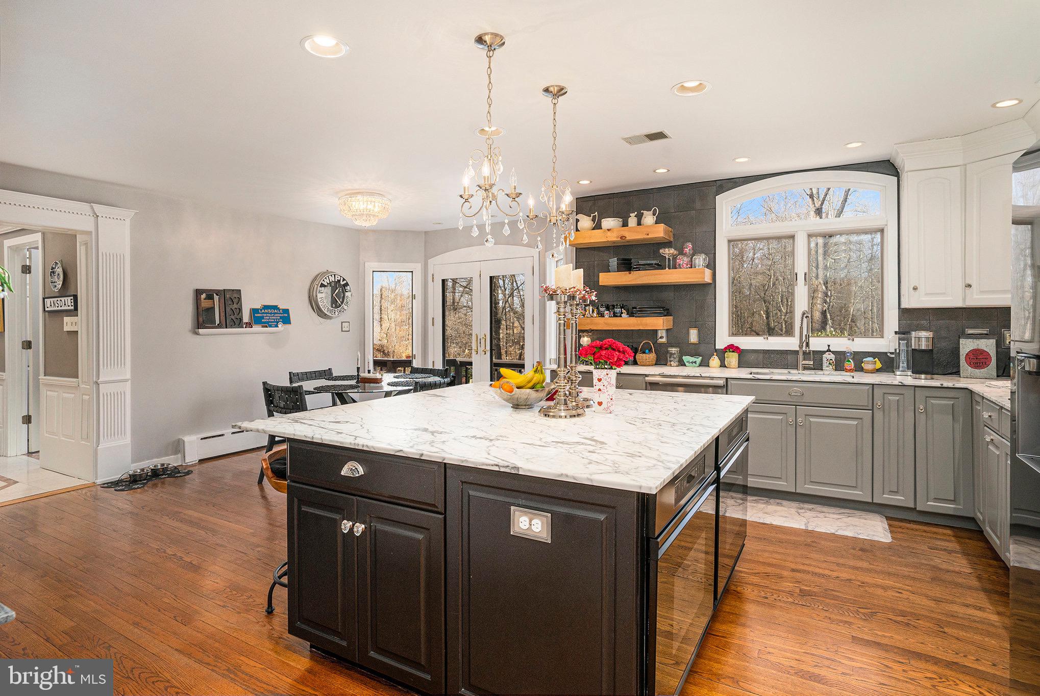 LANSDALE - Residential