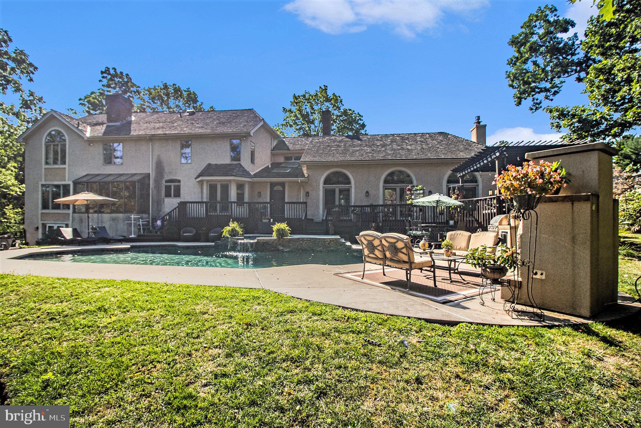 LANSDALE - Residential