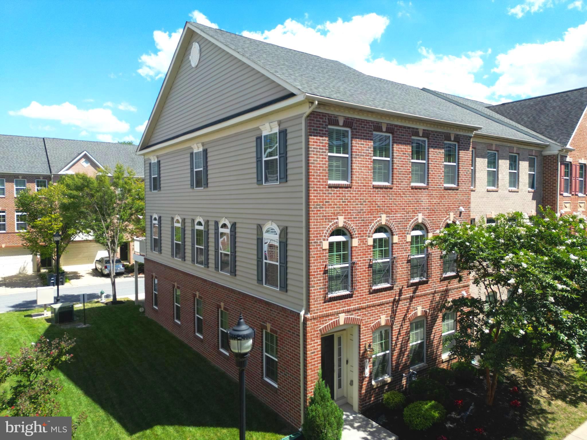 948 HALL STATION DRIVE