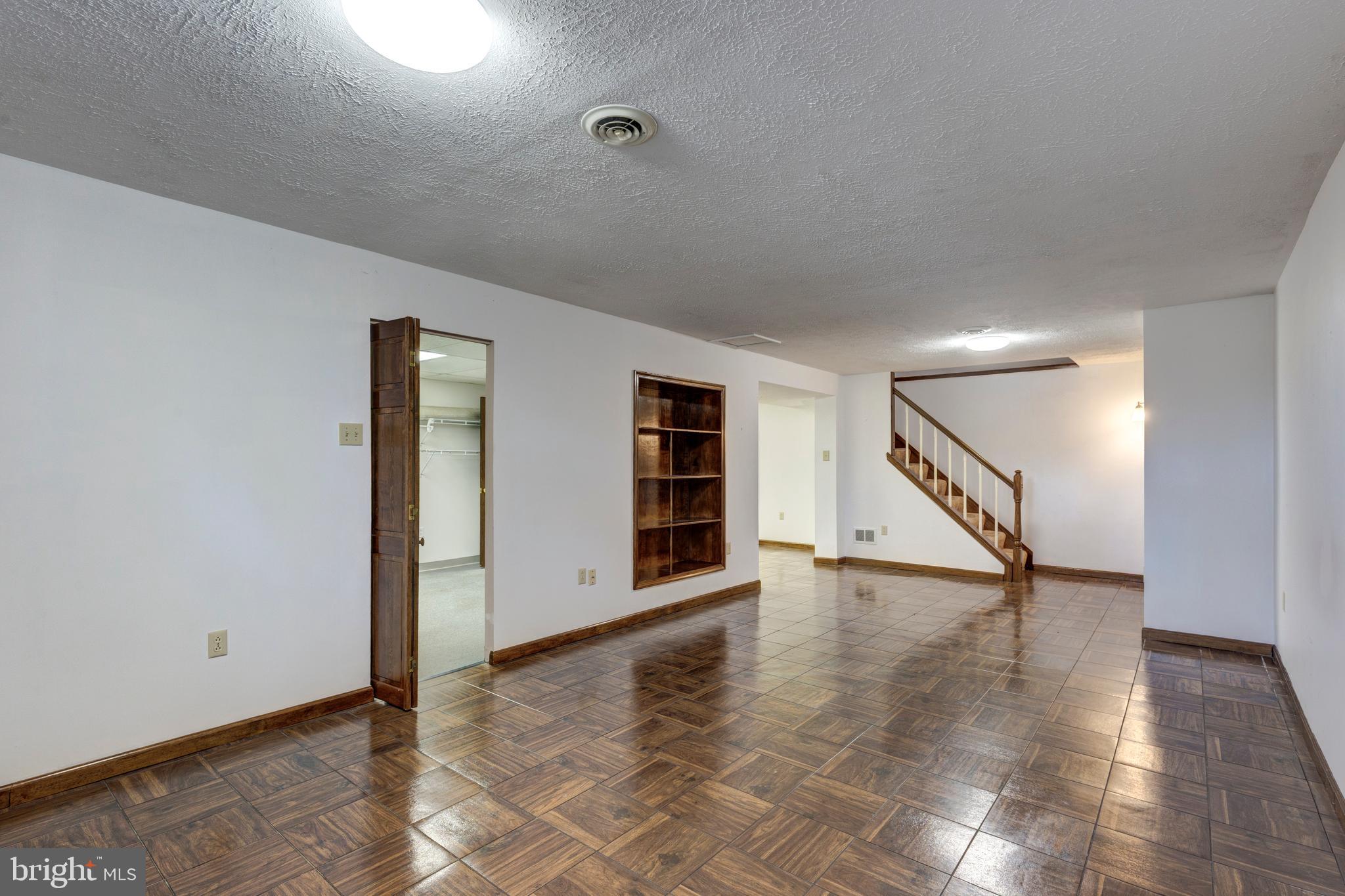 NORTH CARROLL FARMS - Residential