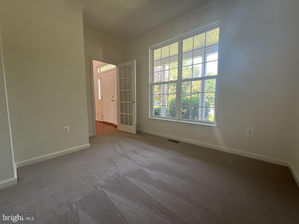 1700 CROMMELINS COURT