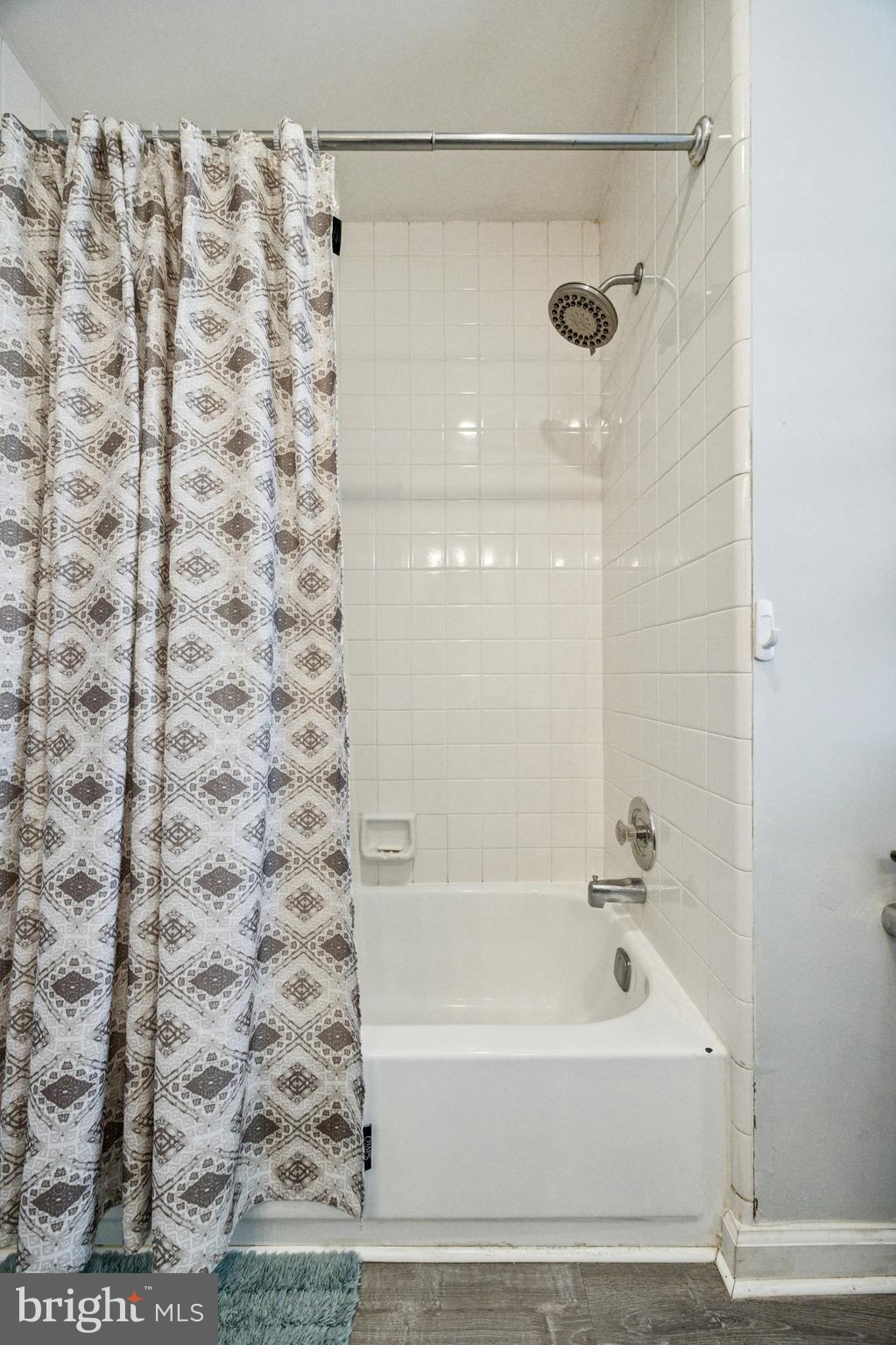 ALBIDALE II - Residential