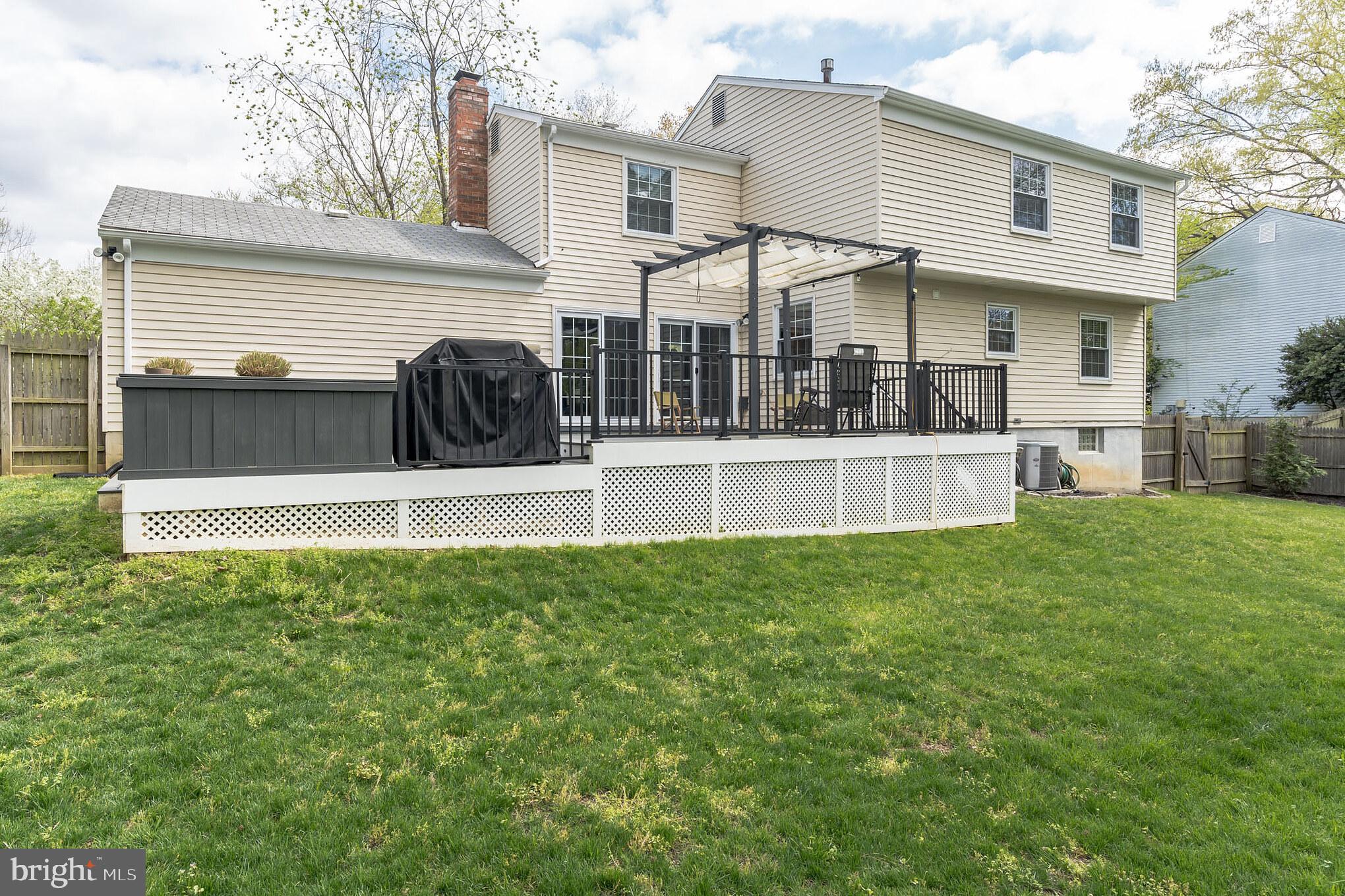 TANTALLON HILLS - Residential