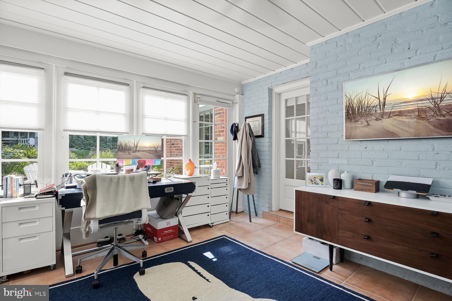 SUMNER - Residential