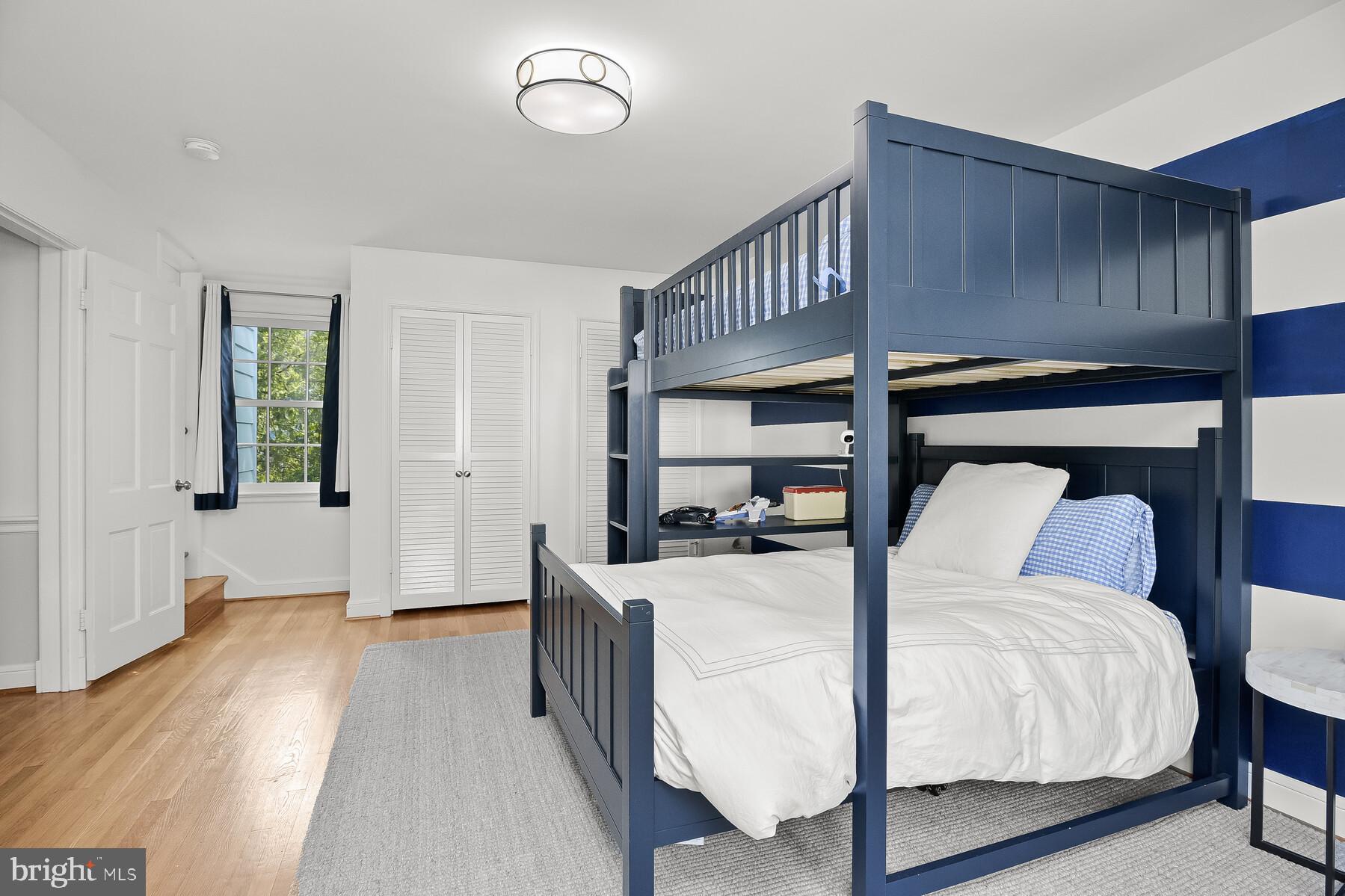 SUMNER - Residential