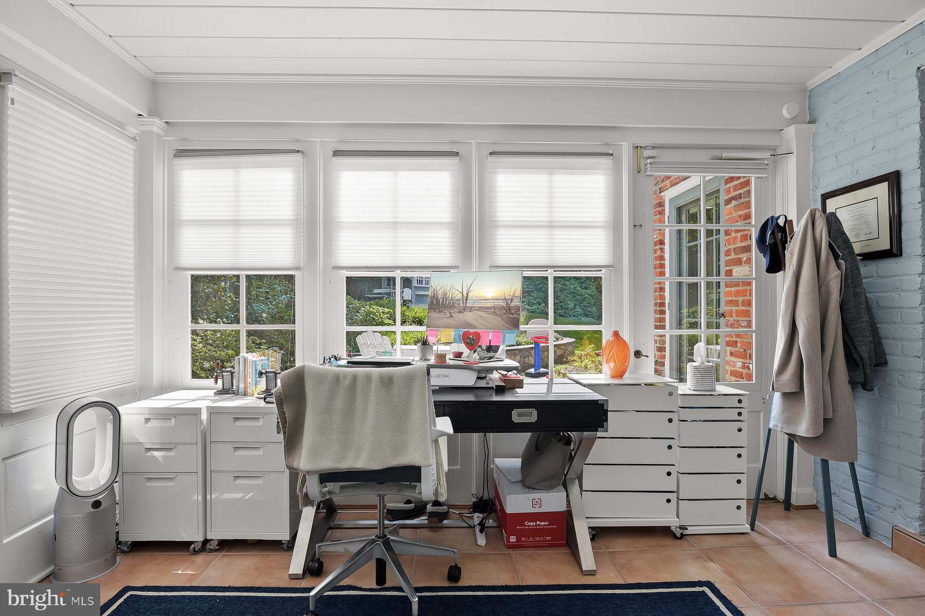 SUMNER - Residential