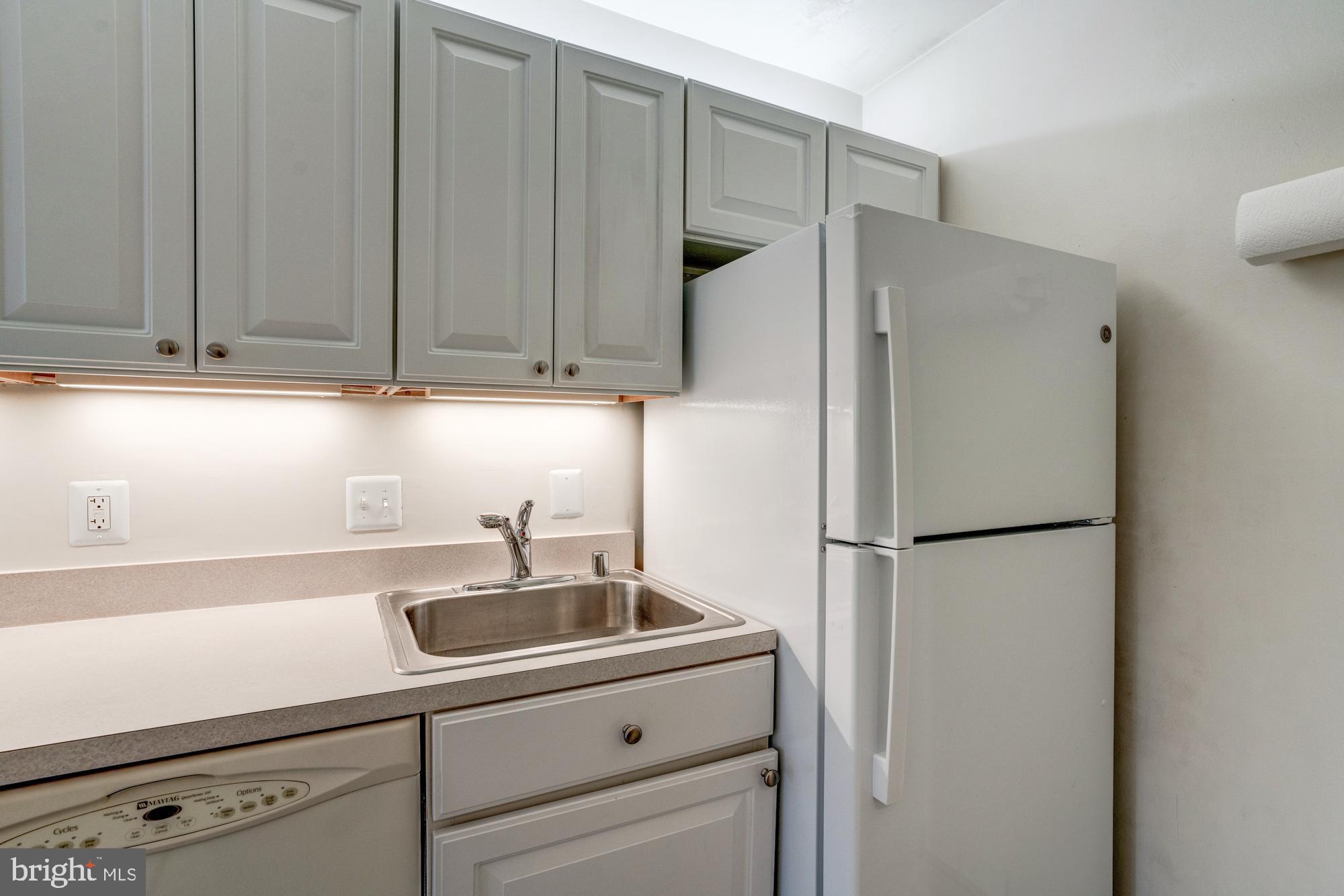 FRIENDSHIP HEIGHTS - Residential Lease