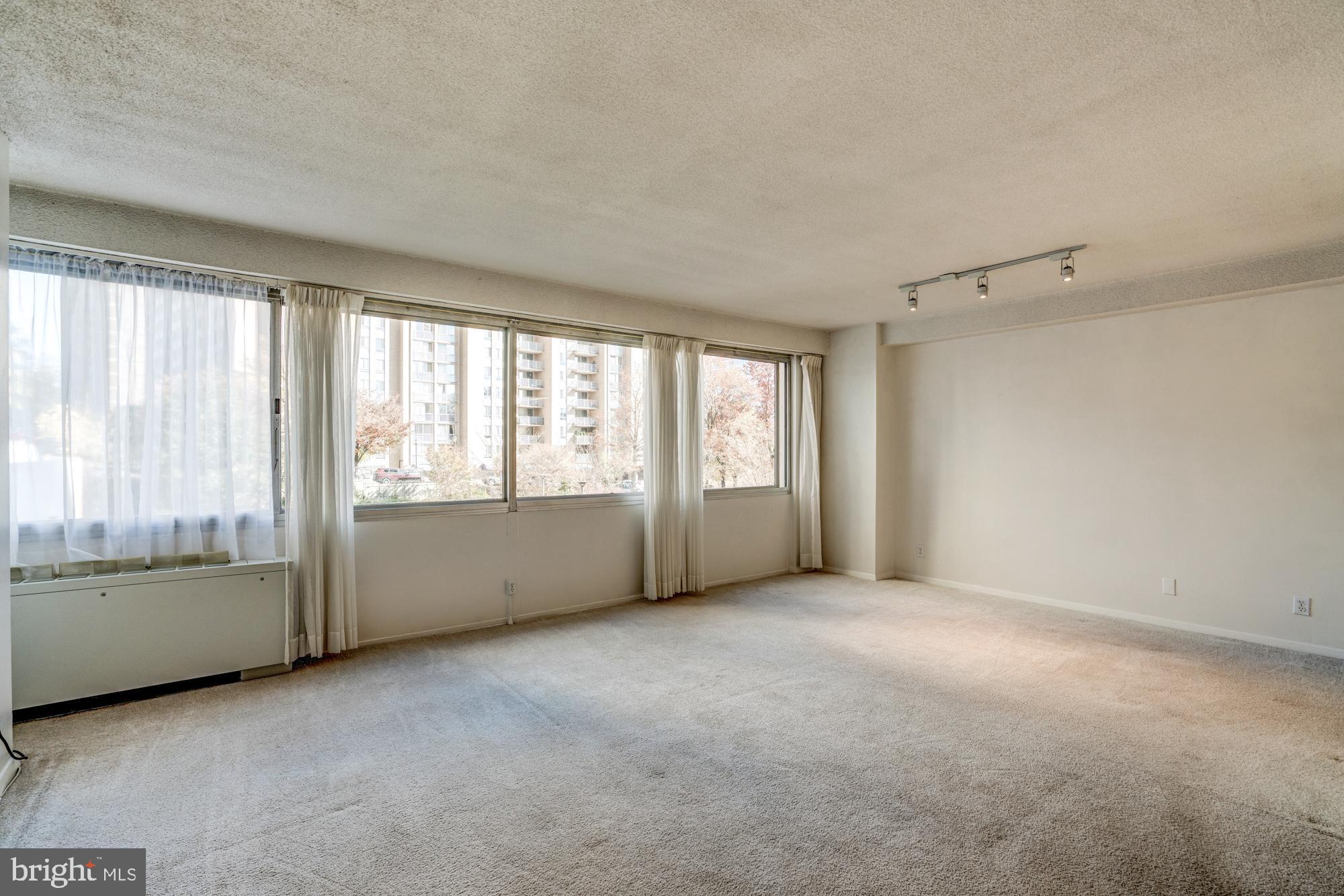 FRIENDSHIP HEIGHTS - Residential Lease